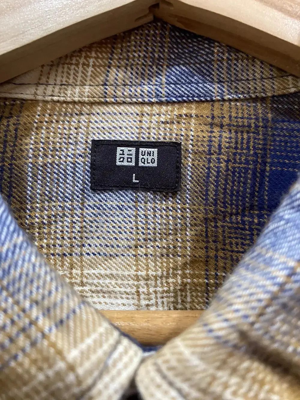 Japanese Brand Japanese Brand Uniqlo Plaid Tartan Flannel Shirt Size US L / EU 52-54 / 3 - 5 Thumbnail