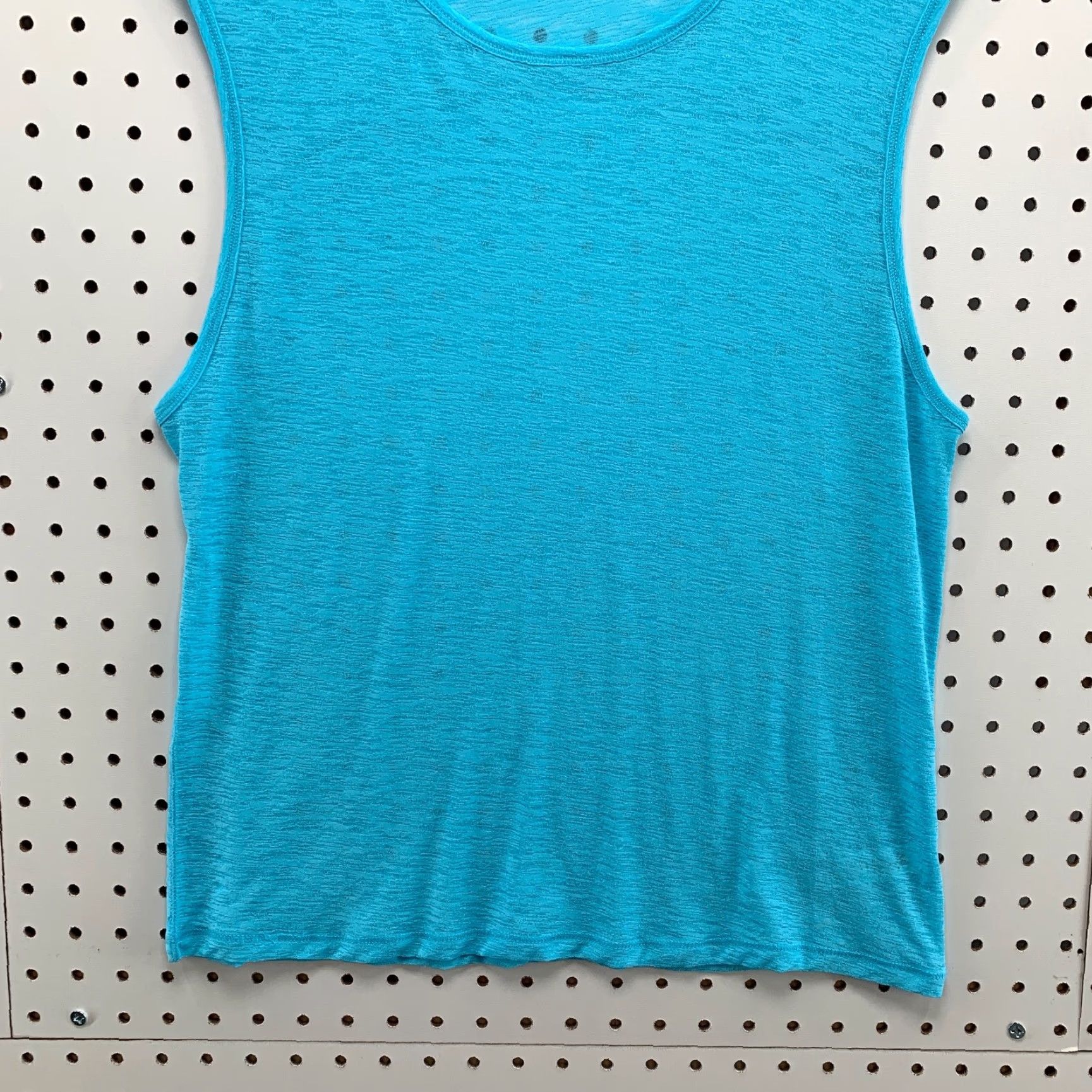 Athleta Athleta Women's Tank Top Blue Lightweight Semi-Sheer Sleeveless Size XS Shirt Adult Womens Athleisure Tank Top Size XS / US 0-2 / IT 36-38 - 3 Thumbnail