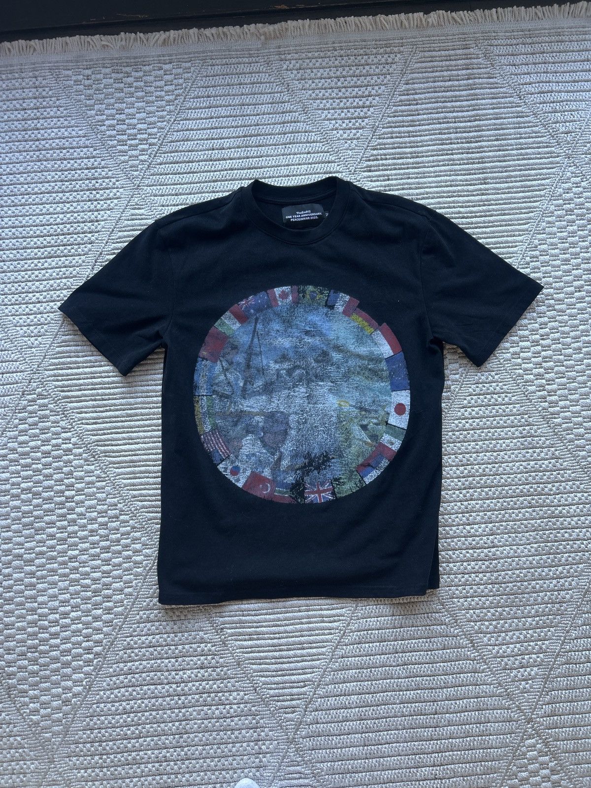 Other Peace in war, TheEndv2, 1 year anniversary country tee, Size US M / EU 48-50 / 2 - 1 Thumbnail