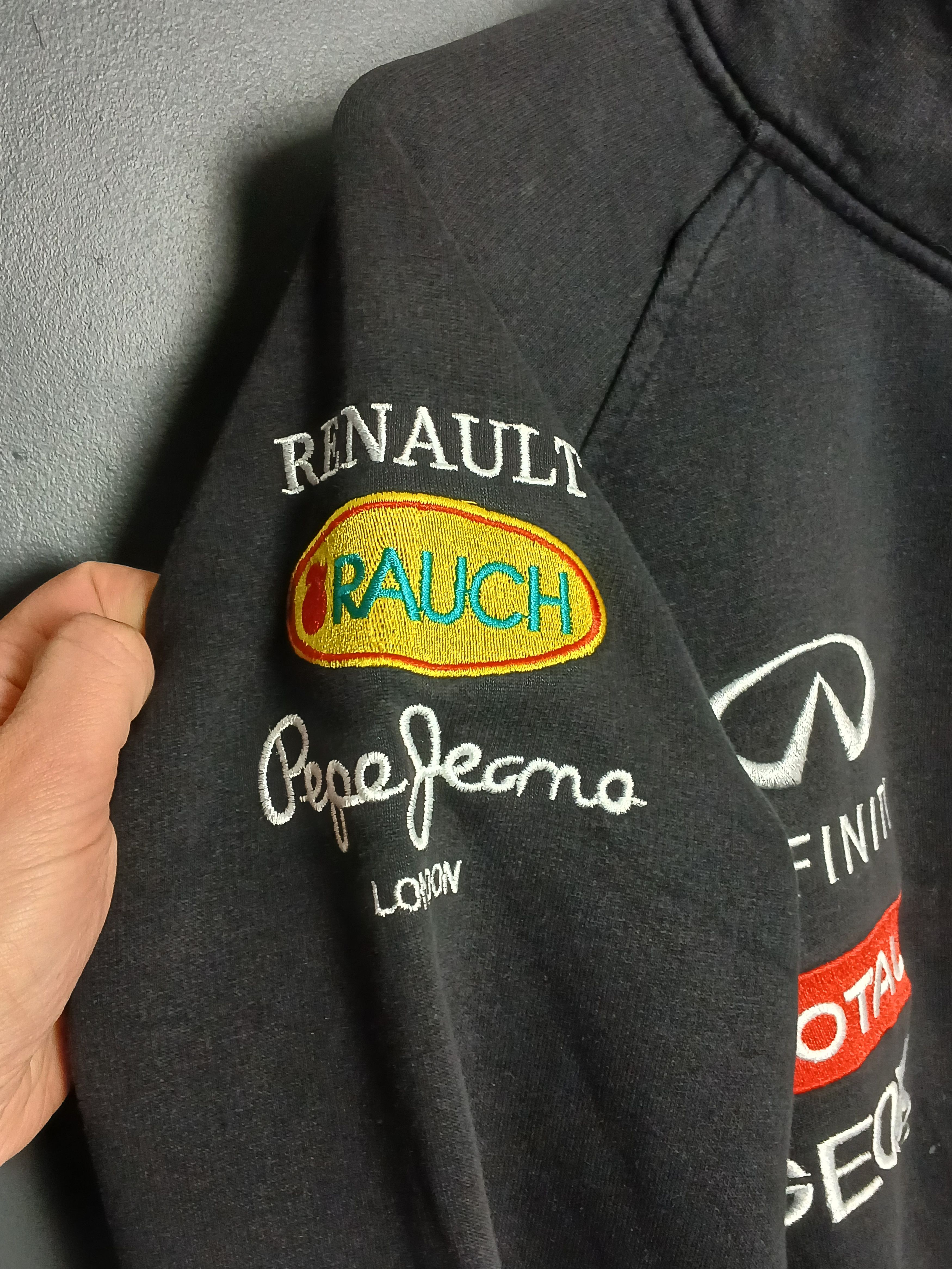 Formula 1 × Red Bull 3XL Pepe Jeans Red Bull F1 Racing Sweatshirt Size US XXL / EU 58 / 5 - 6 Thumbnail