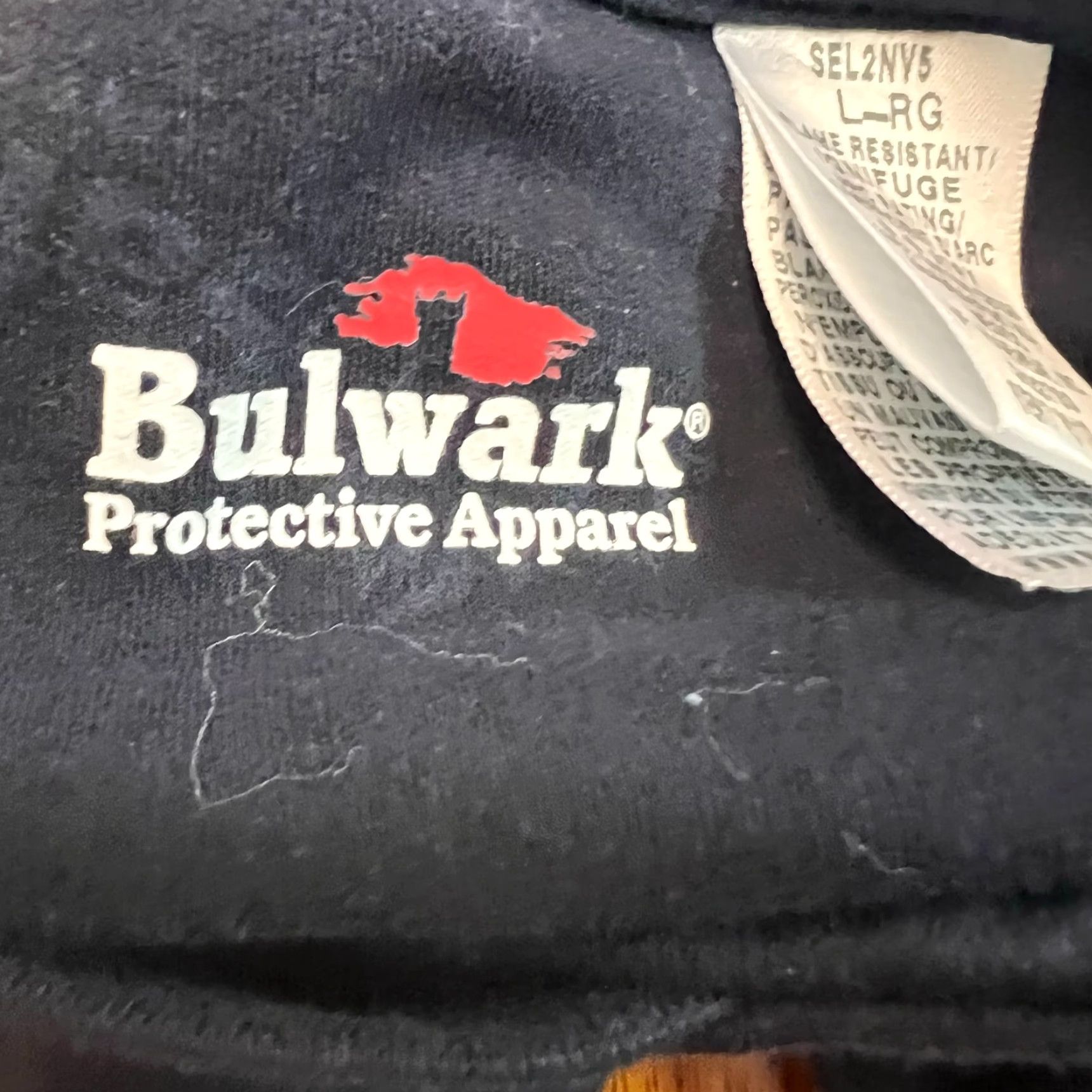 Vintage Bulwark Flame Resistant Graphic Henley Top Men's Long Sleeve Blue Size L Size US L / EU 52-54 / 3 - 5 Thumbnail