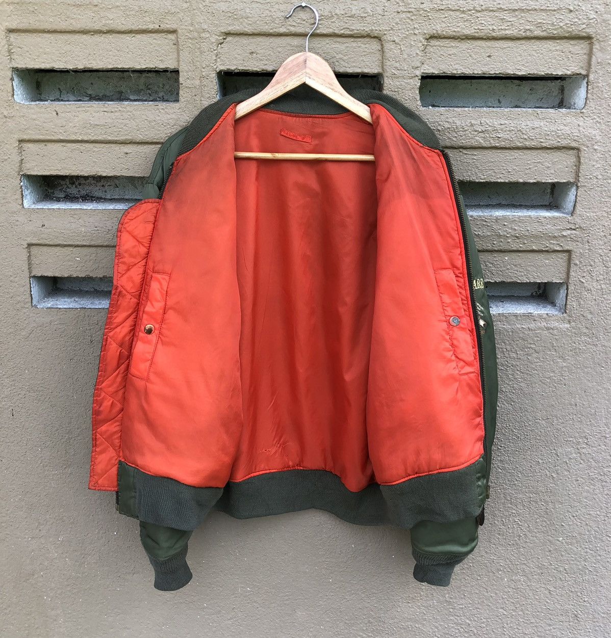 Vintage Vintage Air Force Intermedjate Ma-1 Bomber Jacket Size US L / EU 52-54 / 3 - 5 Thumbnail