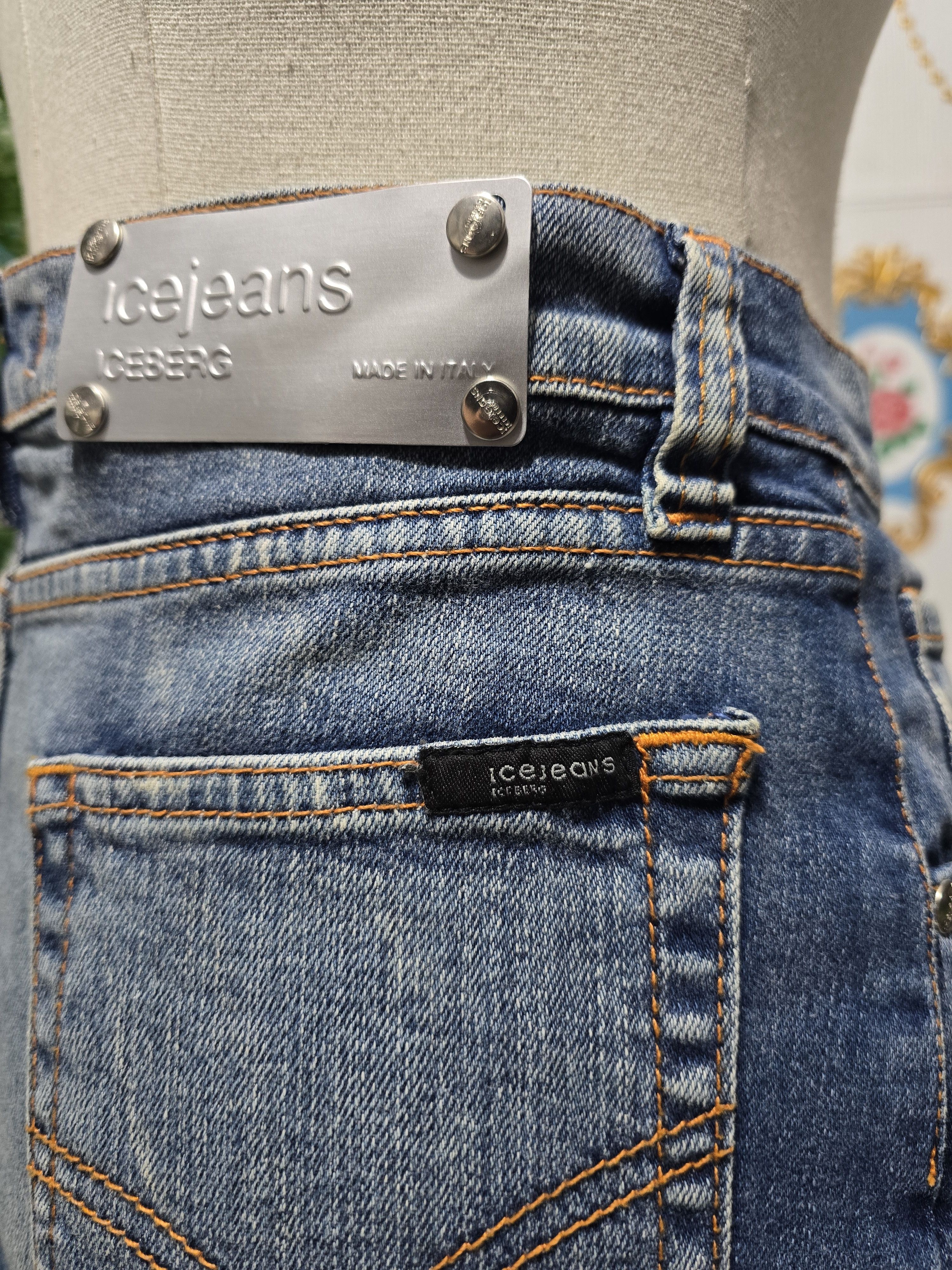 Iceberg ICEBERG, denim mini skirt VINTAGE, RARE , FITS medium Size 30" / US 8 / IT 44 - 10 Thumbnail