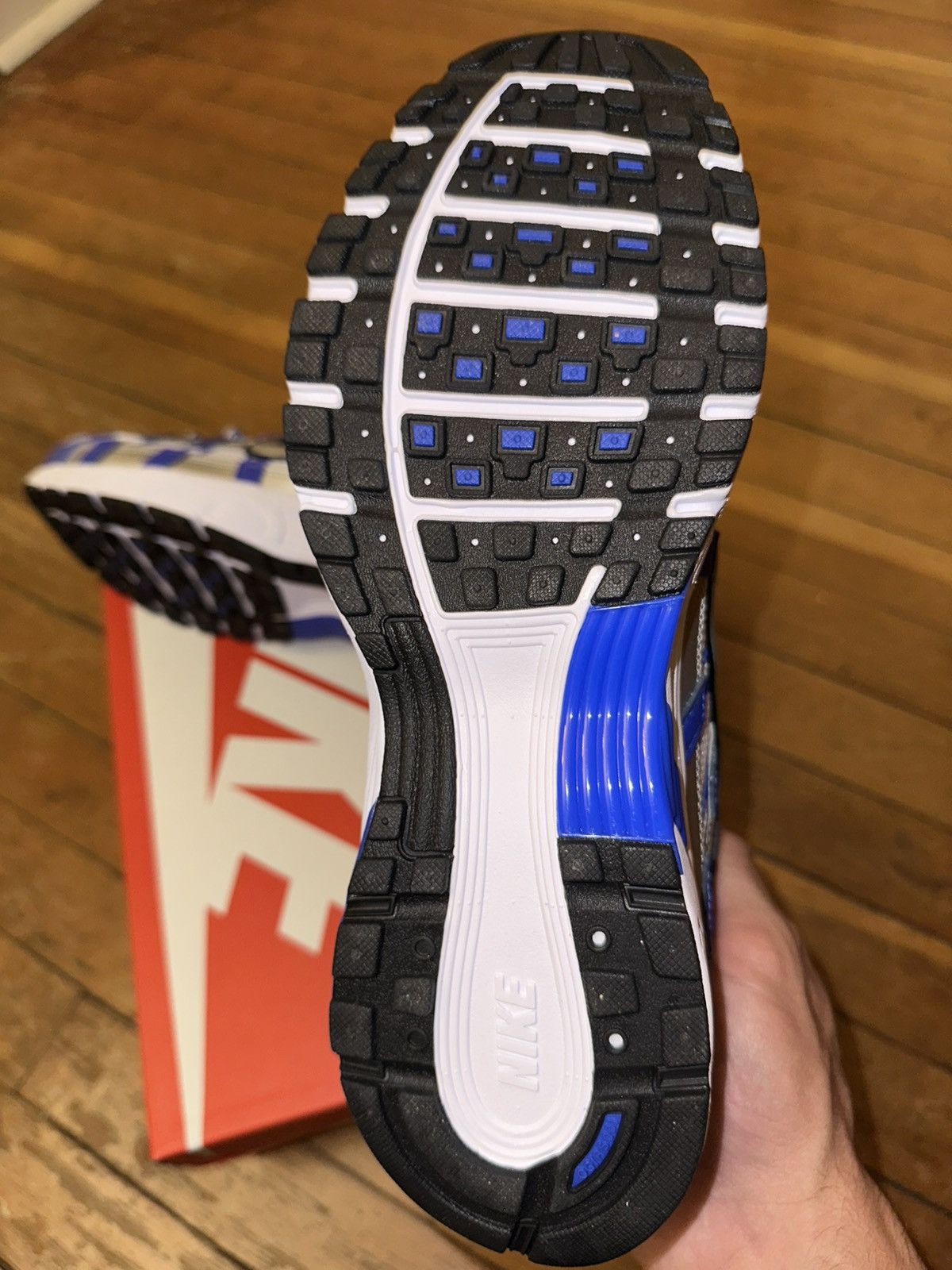Nike Nike p-6000 Racer Blue/Metallic silver Size US 8 / EU 41 - 5 Thumbnail