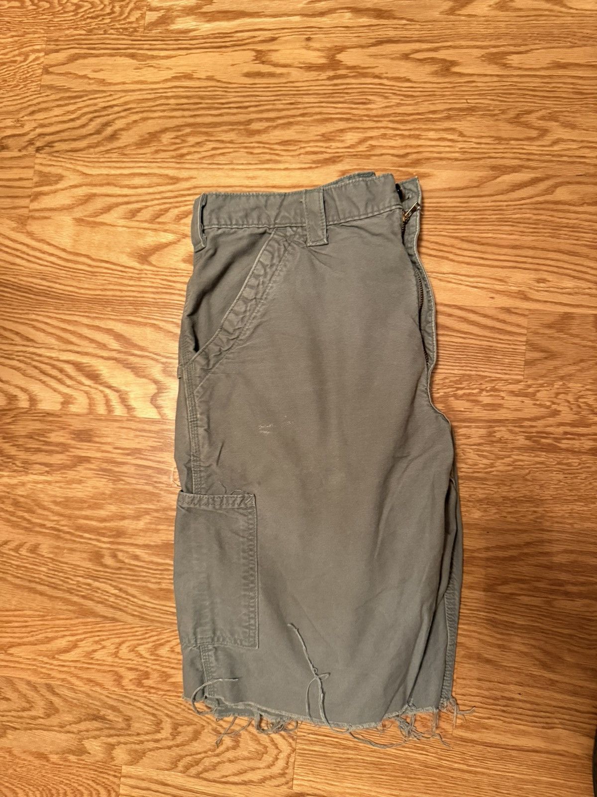 Carhartt Carhartt Shorts Size US 32 / EU 48 - 1 Thumbnail