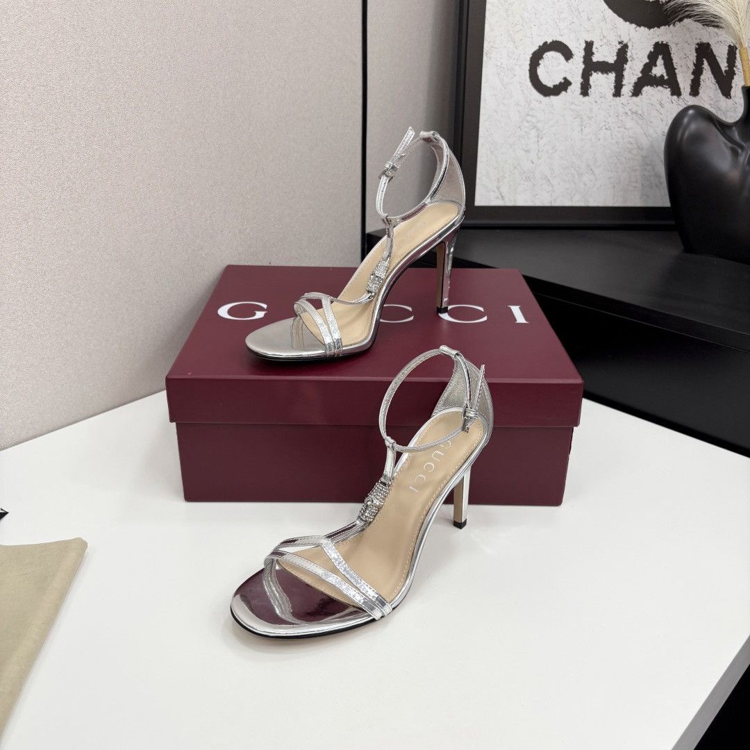 Gucci o1loc1c0326 836812 Women's Sandals With Bamboo in Silver Size US 10.5 / IT 40.5 - 4 Thumbnail