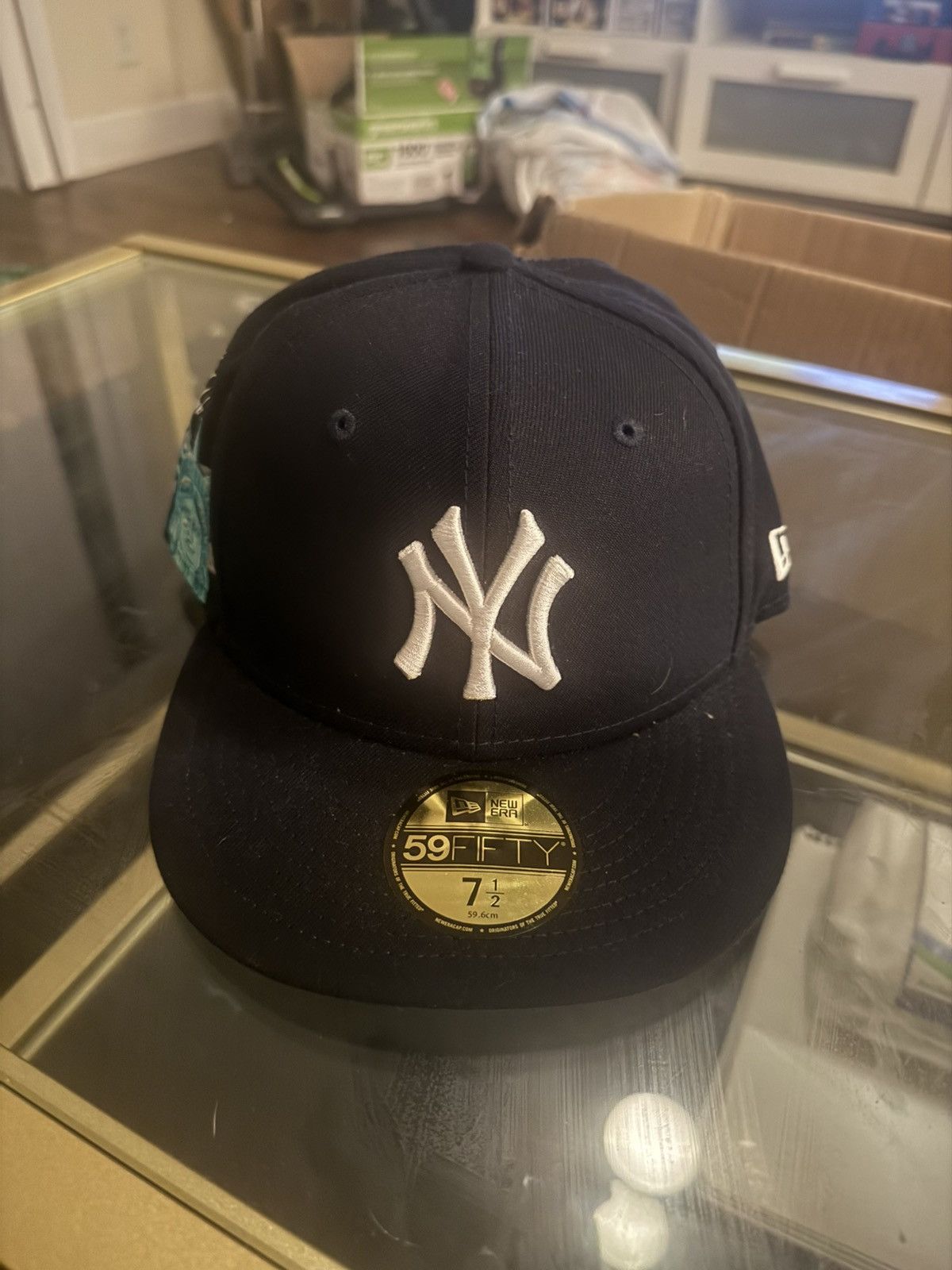 New Era × New York Yankees New Era New York Yankees Liberty Cloud Navy Grey Brim 7 1/2 Size ONE SIZE - 2 Thumbnail
