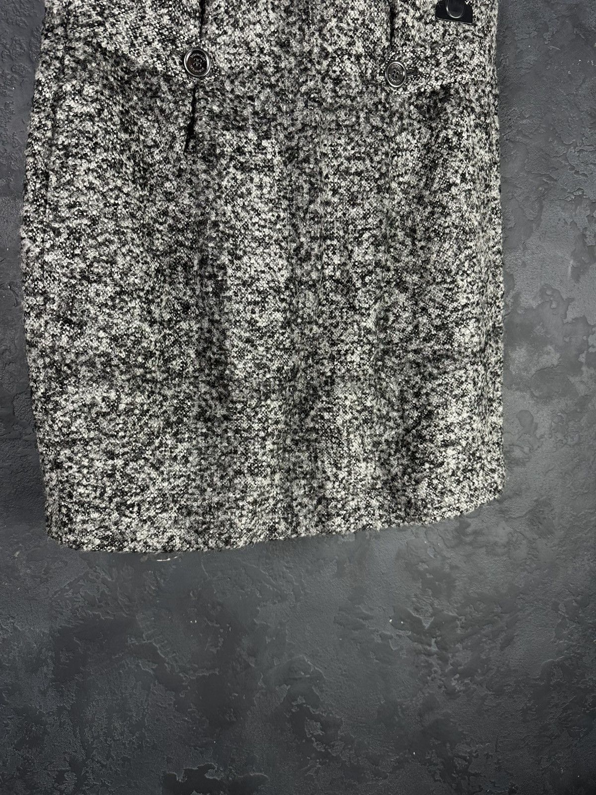 Burberry Burberry London Wool Mini Skirt Women’s Size 8 Size 30" / US 8 / IT 44 - 5 Thumbnail