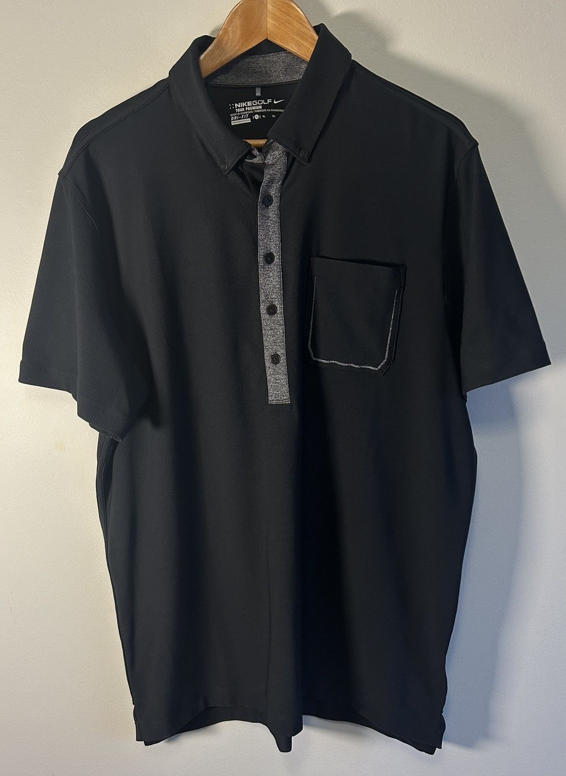 Nike Nike Tour Premium Golf Polo Shirt Mens XL Black Dri Fit Size US XL / EU 56 / 4 - 1 Thumbnail
