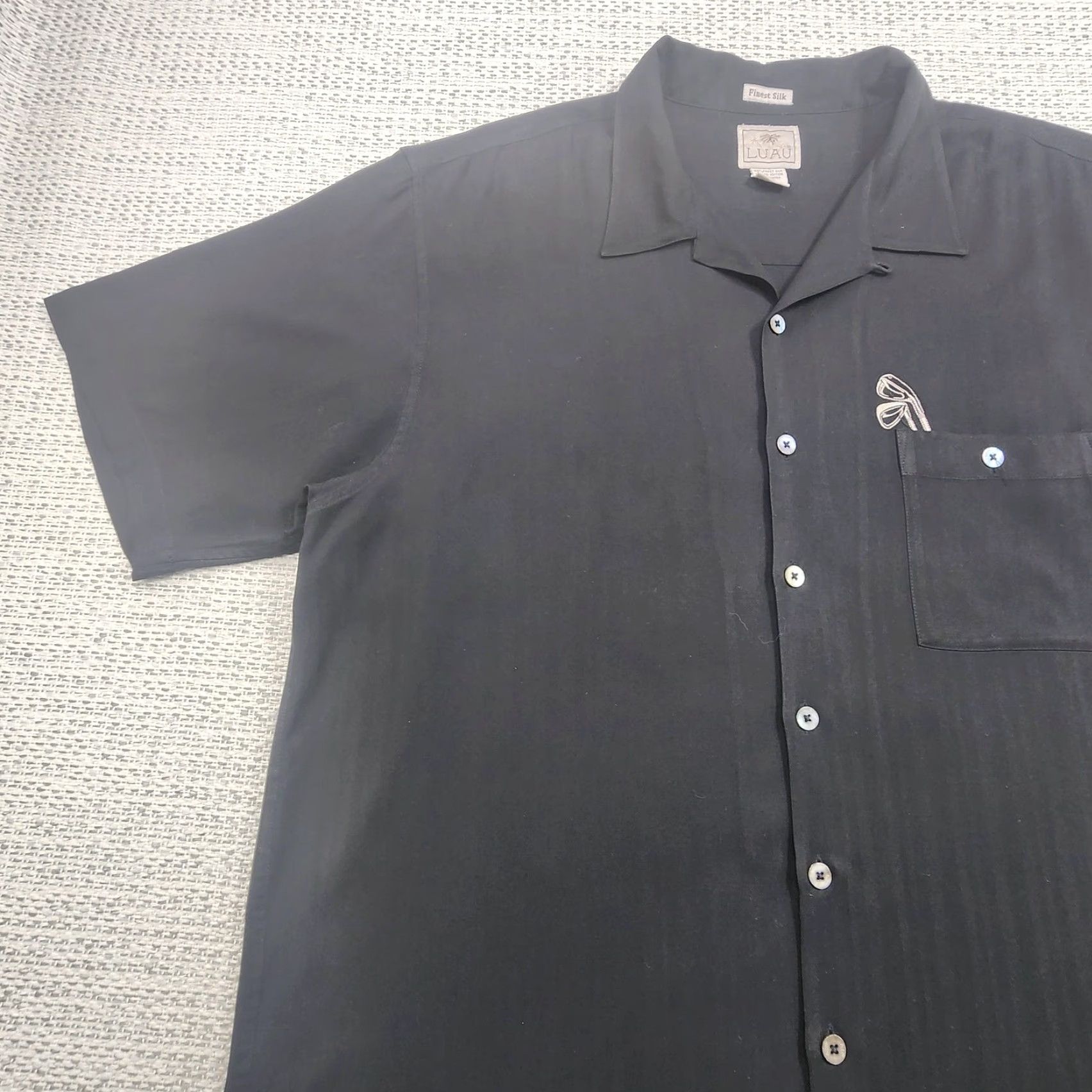 Vintage VINTAGE Luau Shirt Mens XL Black 100% Silk Aloha Camp Embroidered Back Parrot Golf Palm Shirt Size US XL / EU 56 / 4 - 5 Thumbnail