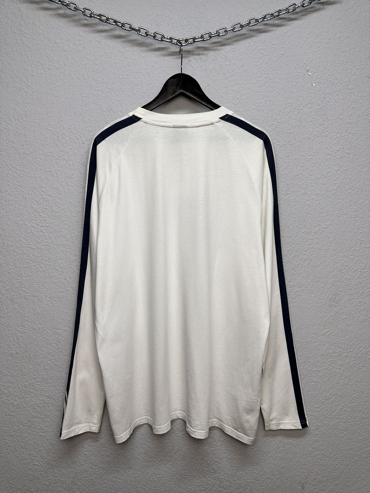 Nike Nike white longsleeve red stripe Y2K sportswear style Size US XL / EU 56 / 4 - 9 Thumbnail