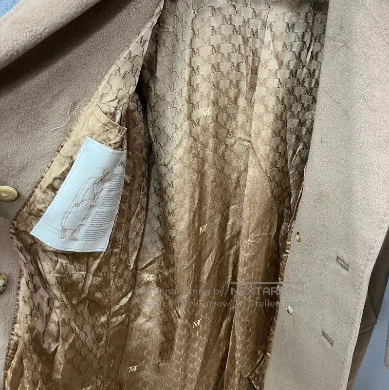 Max Mara MaxMara Cashmere Double-Breasted Coat for Women . Size XXS / US 00 / IT 34 - 4 Thumbnail