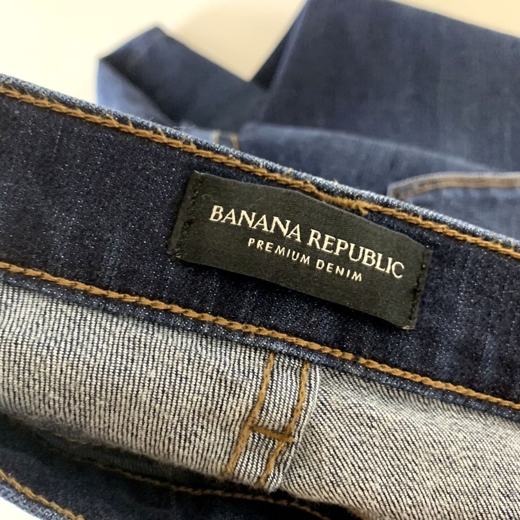 Banana Republic Banana Republic Jeans Skinny Denim Blue 26 Women's Medium Wash Jeans Blue Skinny Size 26" / US 2 / IT 38 - 2 Thumbnail