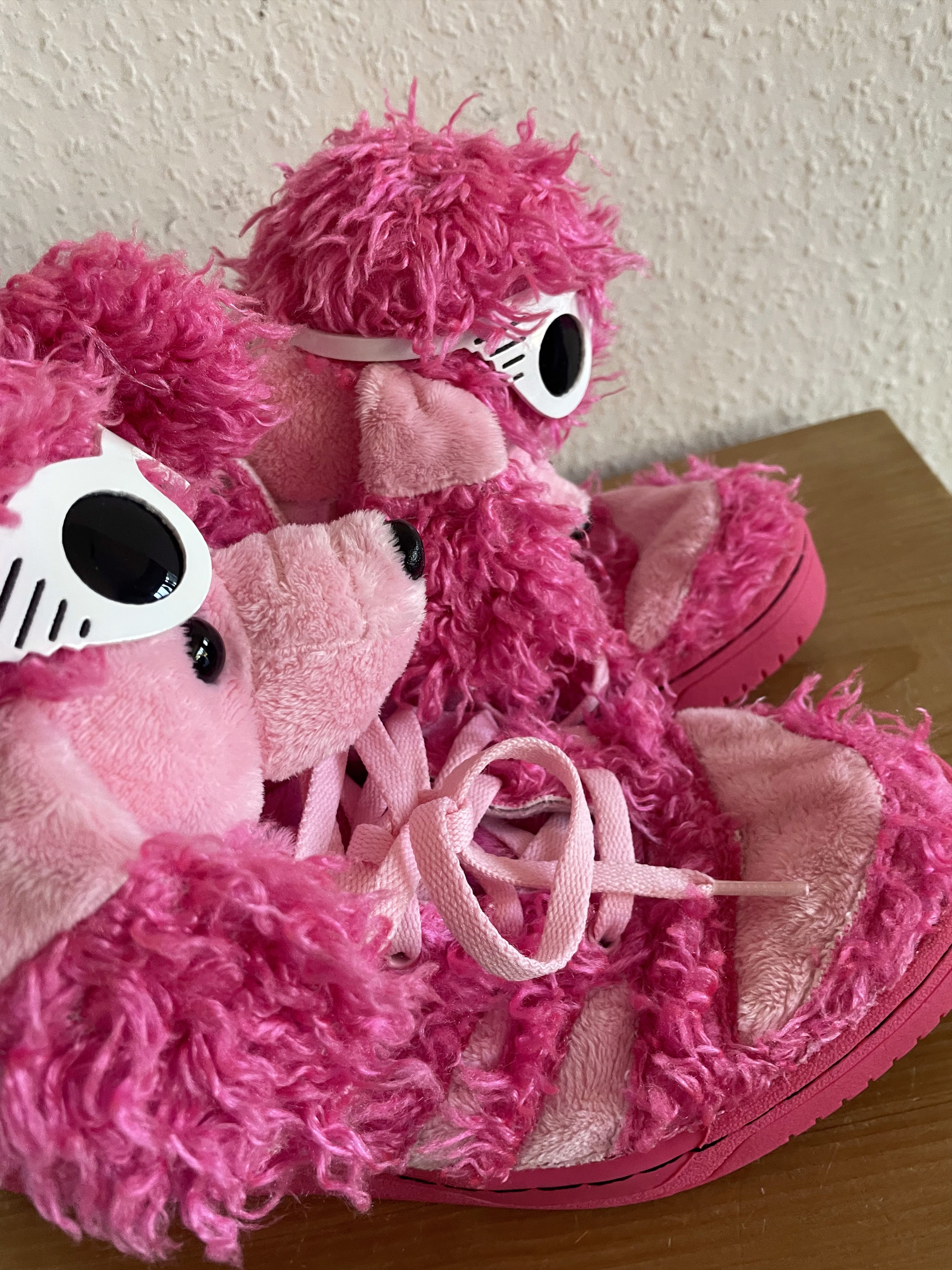Adidas × Jeremy Scott JS Poodle Pink Fur Sneaker Size US 11 / EU 44 - 12 Thumbnail