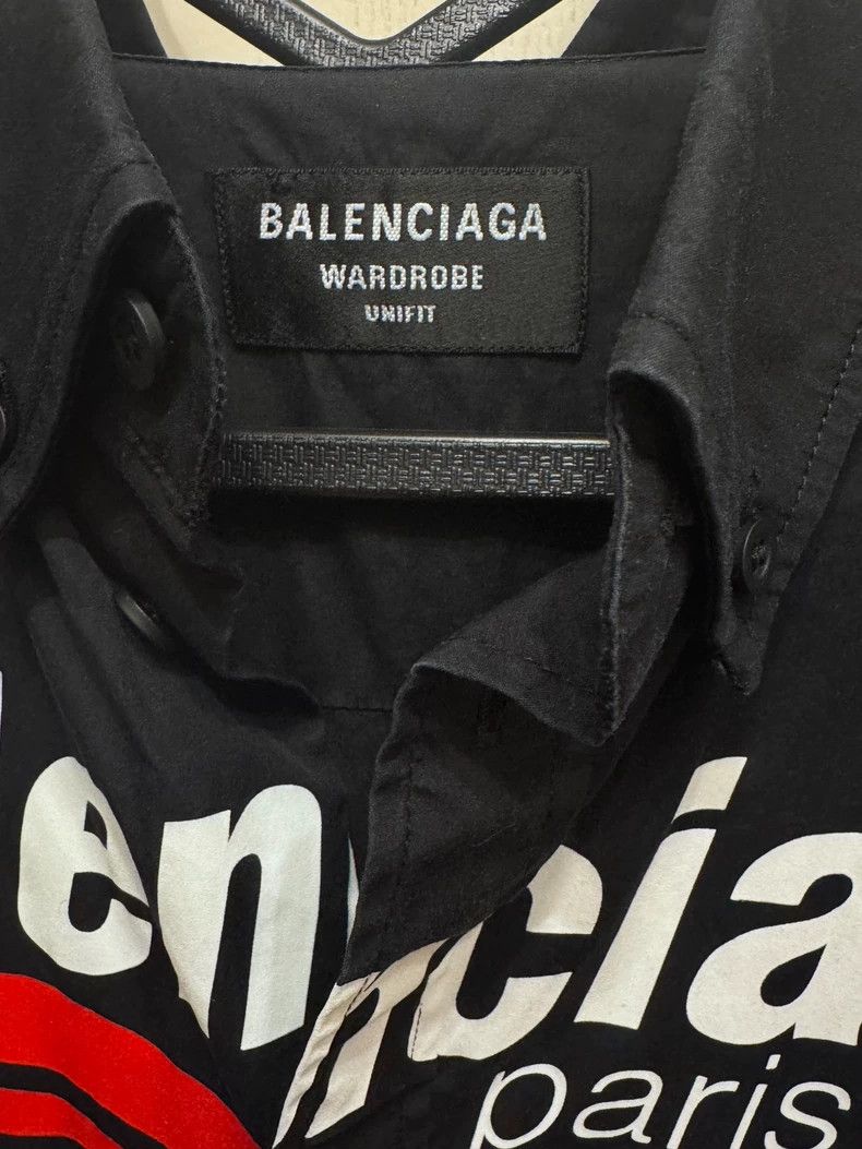 Balenciaga Balenciaga shirt Size US S / EU 44-46 / 1 - 3 Thumbnail