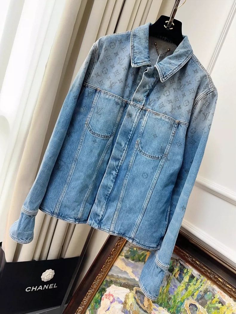 LOUIS VUITTON Blue presbyopic gradient denim jacket 2504-Ne