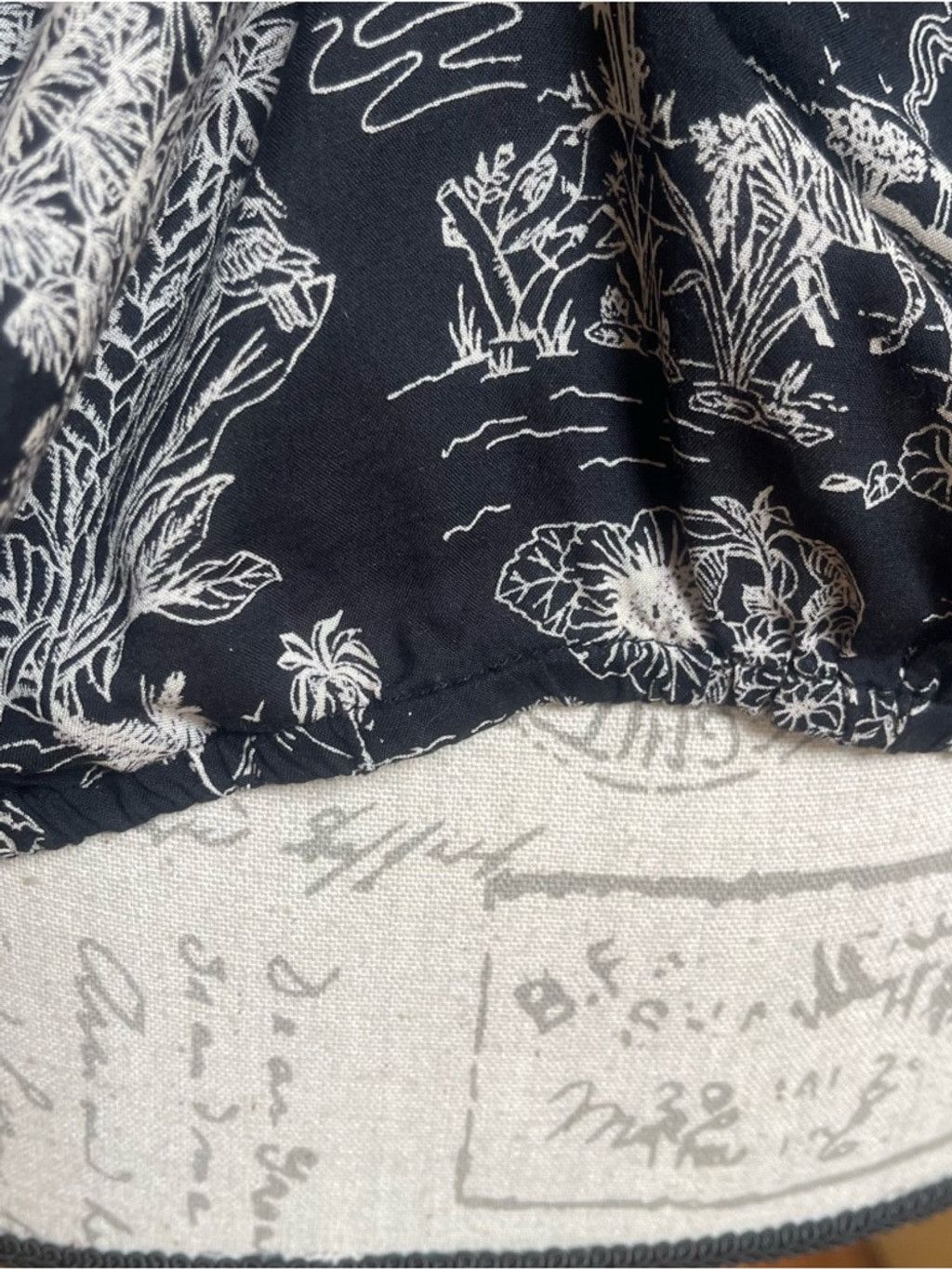 Topshop Topshop Black Jungle Toile Tie Front Crop Shirt Button Down Size L / US 10 / IT 46 - 12 Thumbnail