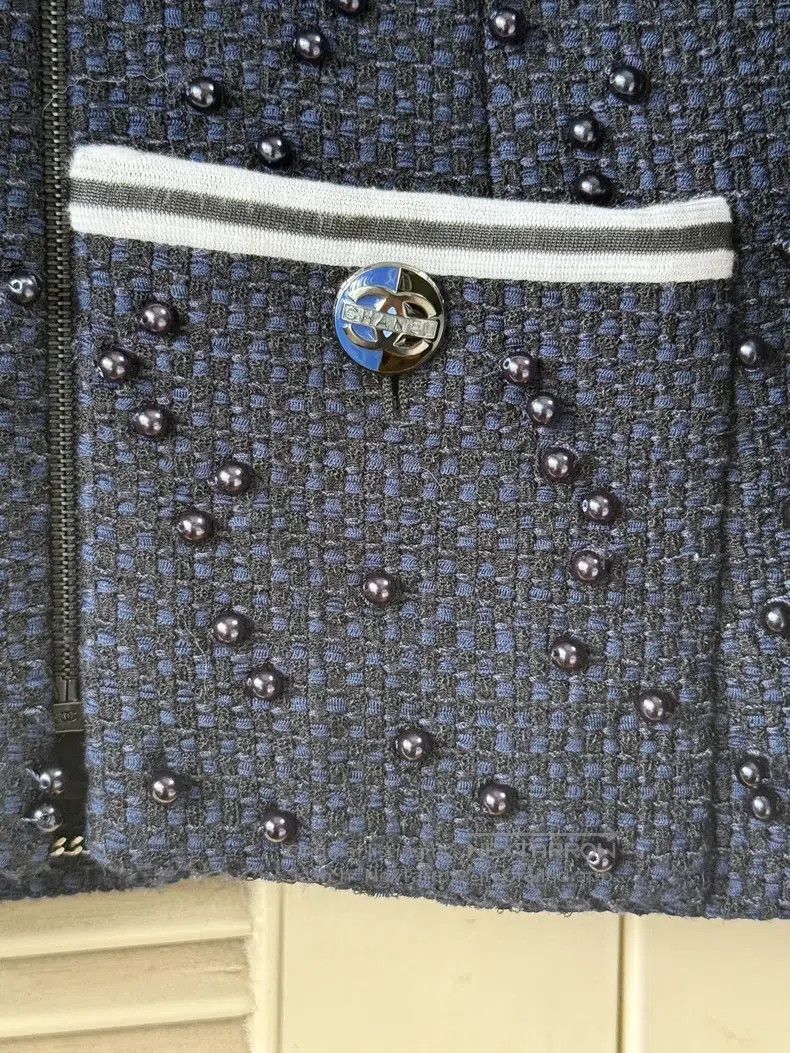 Chanel Chanel 2017 Dark Blue Beaded Jacket Size XS / US 0-2 / IT 36-38 - 5 Thumbnail