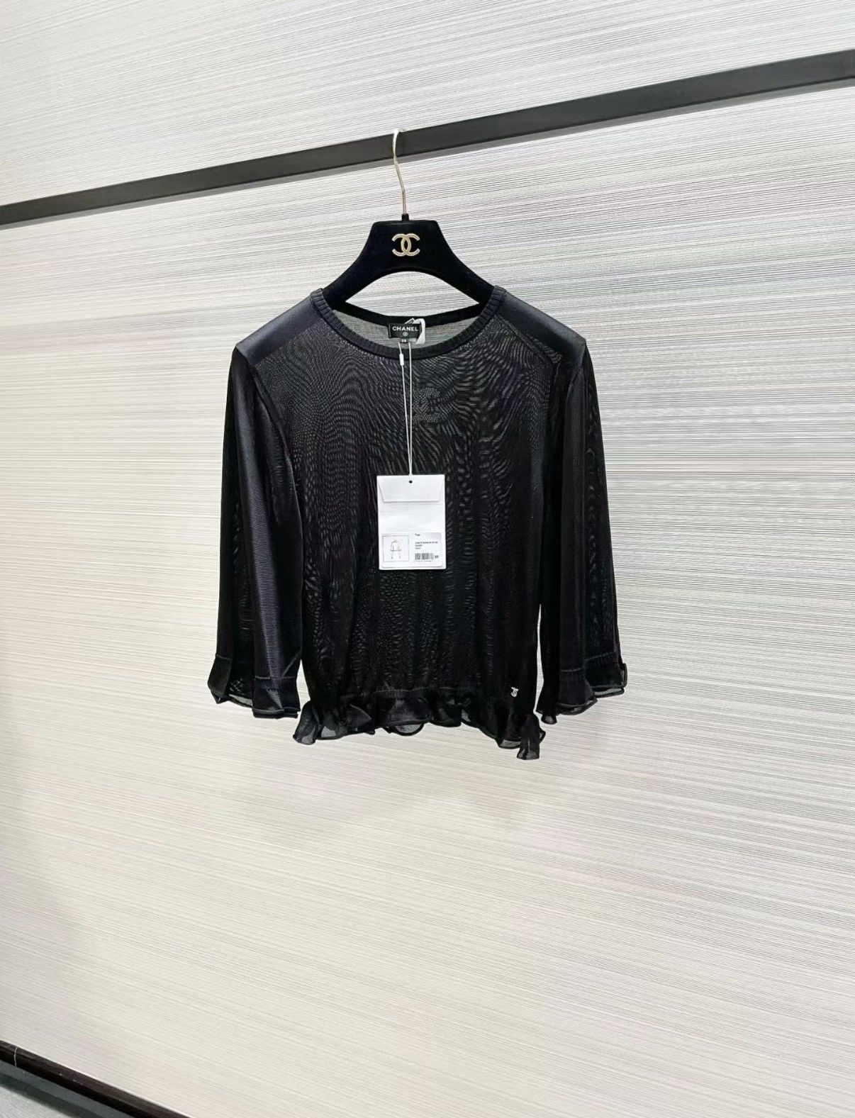 Chanel Chanel Classic Black Ruffle Trim Lightweight Knit Top J33 Size S / US 4 / IT 40 - 1 Thumbnail