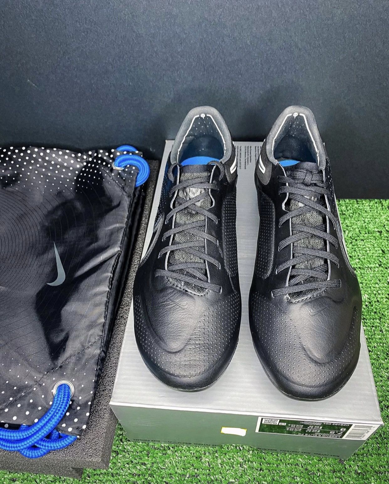 Nike Nike Tiempo Legend 9 Elite Size US 7.5 / EU 40-41 - 2 Thumbnail