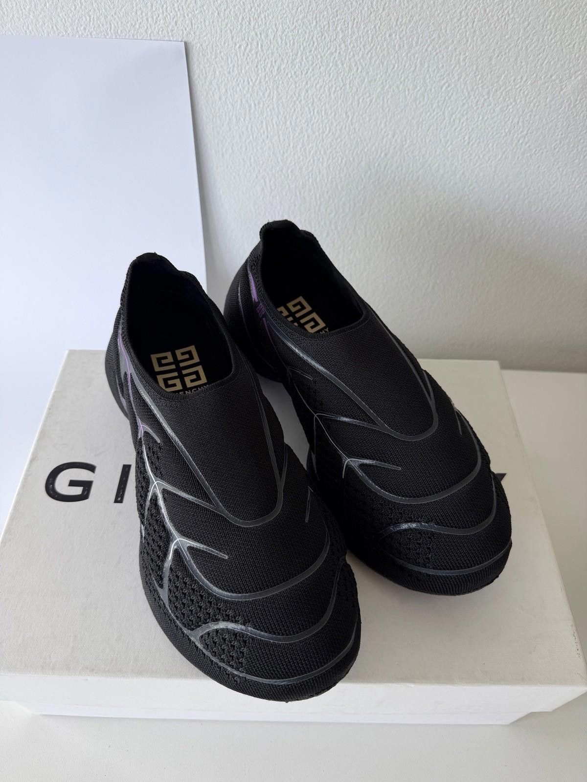 Givenchy new Givenchy womens TK 360 plus sneaker shoes black 38 5 8 Size US 8 / IT 38 - 5 Thumbnail