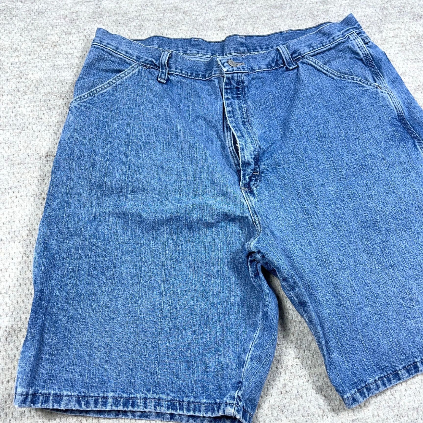 Wrangler VINTAGE Wrangler Shorts Men 38 Bermuda Denim 5-Pocket Relaxed Mid Rise Blue 90s Grunge Hip Hop Rockabilly Classic Workwear Casual Bagg y Jorts Size US 38 / EU 54 - 6 Thumbnail