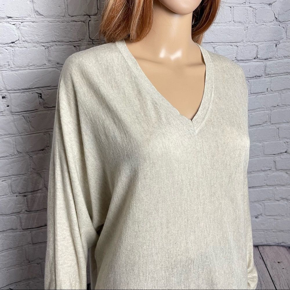 Other NWT New $195 Kokun V-Neck Dolman Bamboo Cashmere Beige Pebb Size XL / US 12-14 / IT 48-50 - 3 Thumbnail