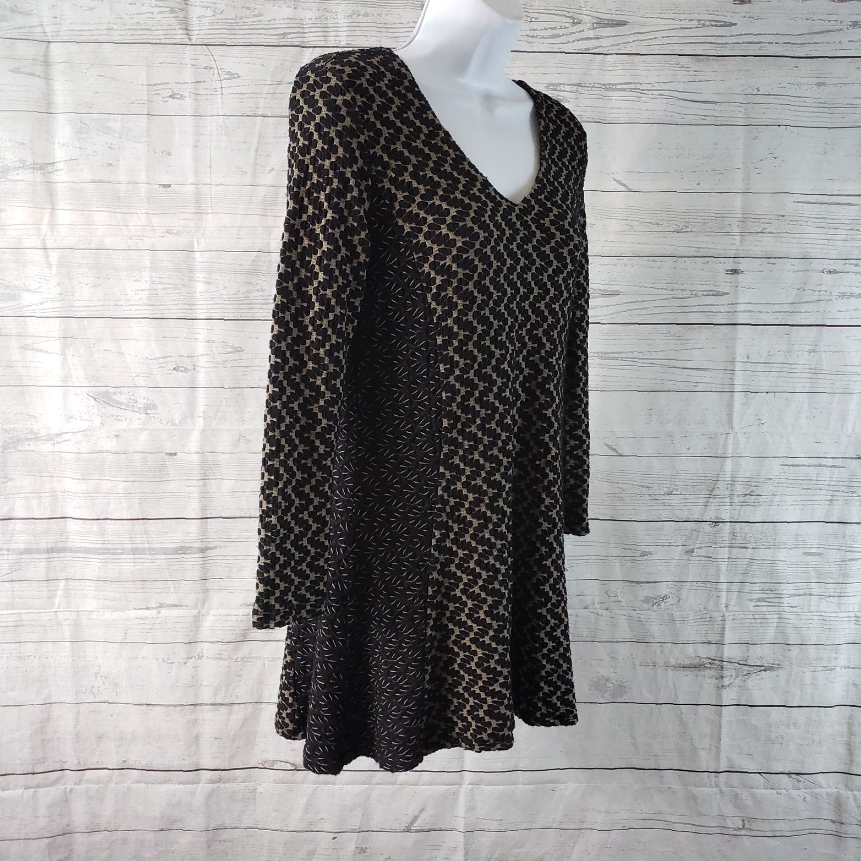 Vintage Tianello Womens Peyton Tunic XS Black Tan Textured 3/4 Sleeve Blouse Womens Tunic XS Black Tan Textured 3/4 Sleeve Size XS / US 0-2 / IT 36-38 - 3 Thumbnail