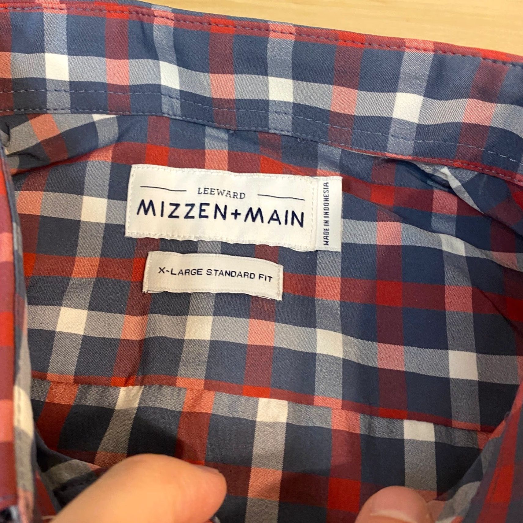 Mizzen+Main Mizzen+Main Shirt Mens XL Short Sleeve Plaid Button Down Leeward Standard Fit Blue Size US XL / EU 56 / 4 - 6 Thumbnail