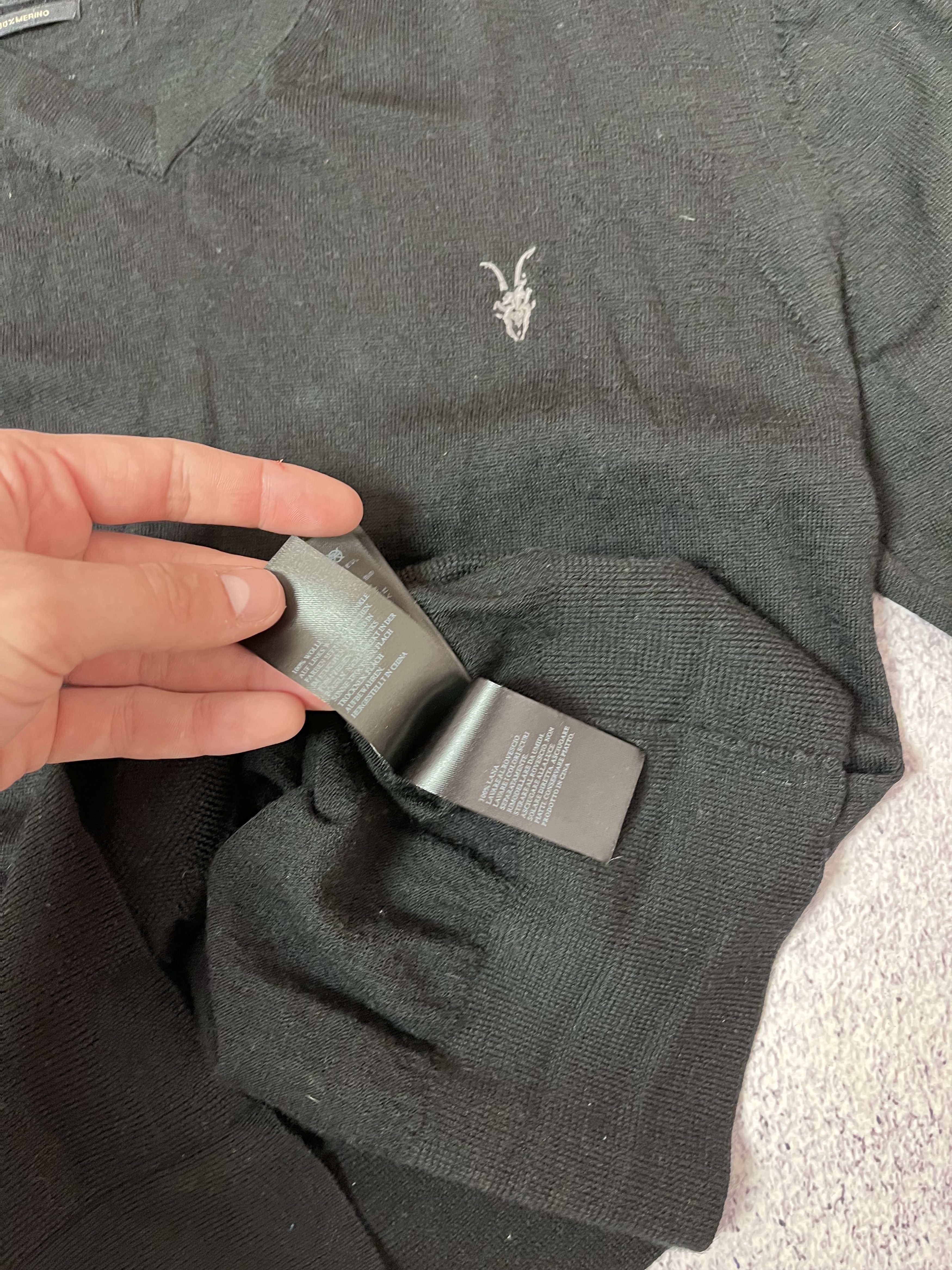 Allsaints Men’/ sweater Allsaints size S black Y2K Size US S / EU 44-46 / 1 - 13 Thumbnail