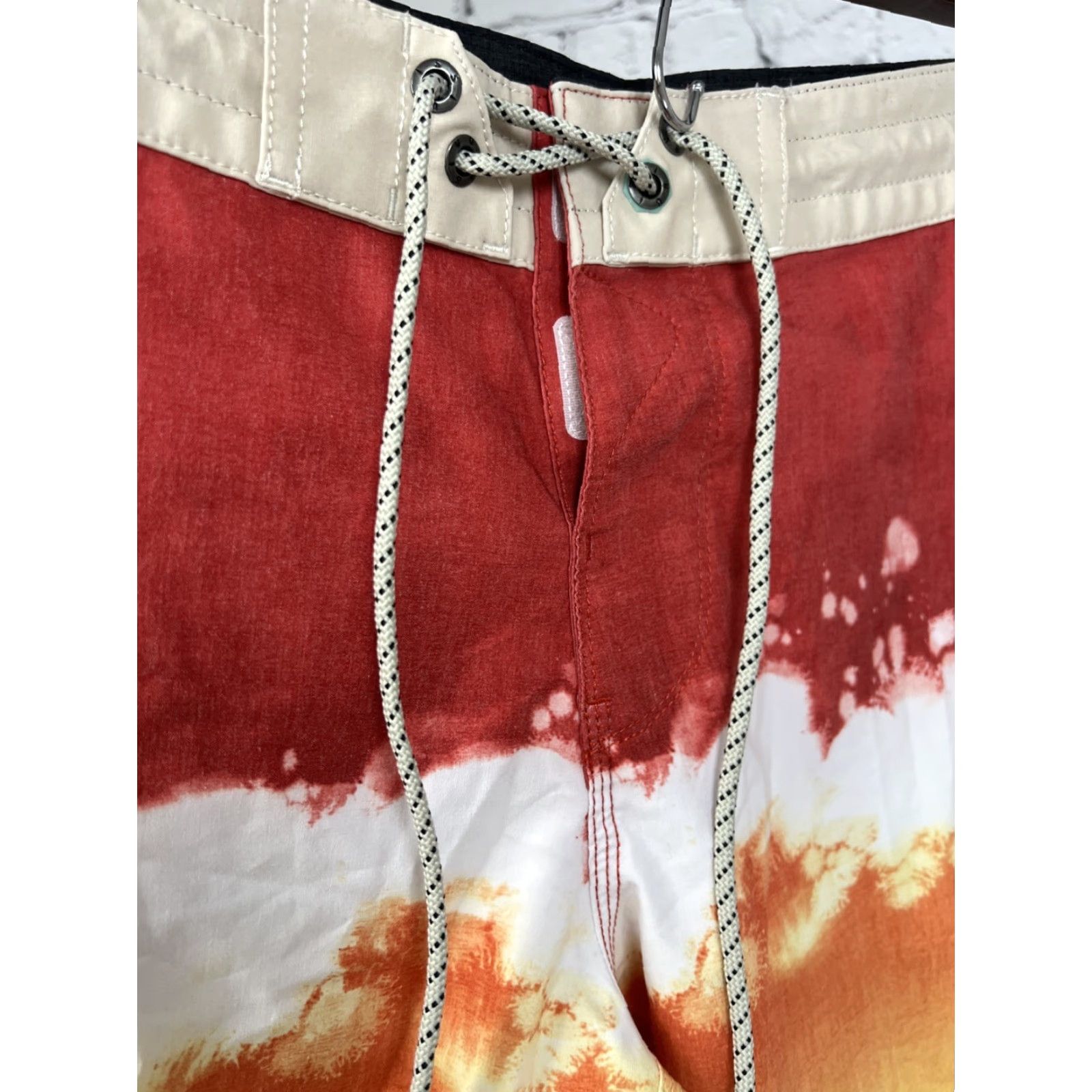 Vissla NWT Vissla Board Shorts 28 Red Yellow Recycled Materials Stretch Swim Trunks Size US 28 / EU 44 - 5 Thumbnail