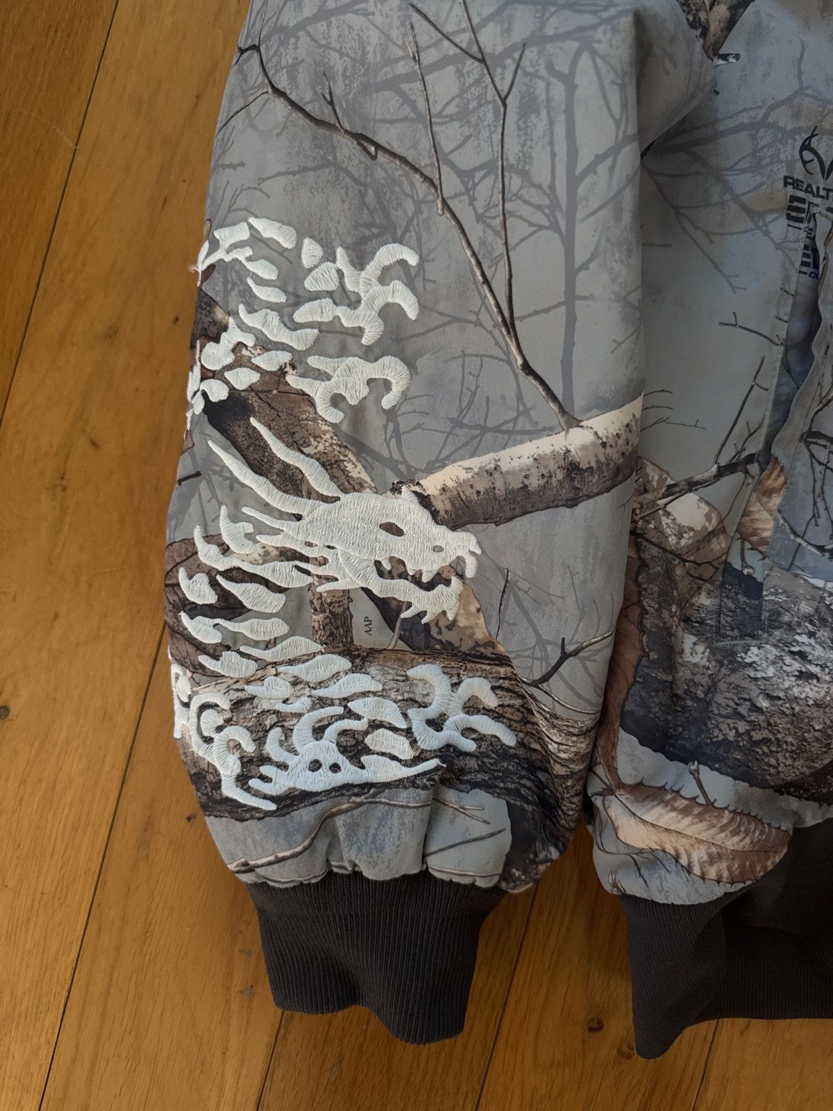 Pleasures Pleasures Real tree Bomber Size US L / EU 52-54 / 3 - 4 Thumbnail