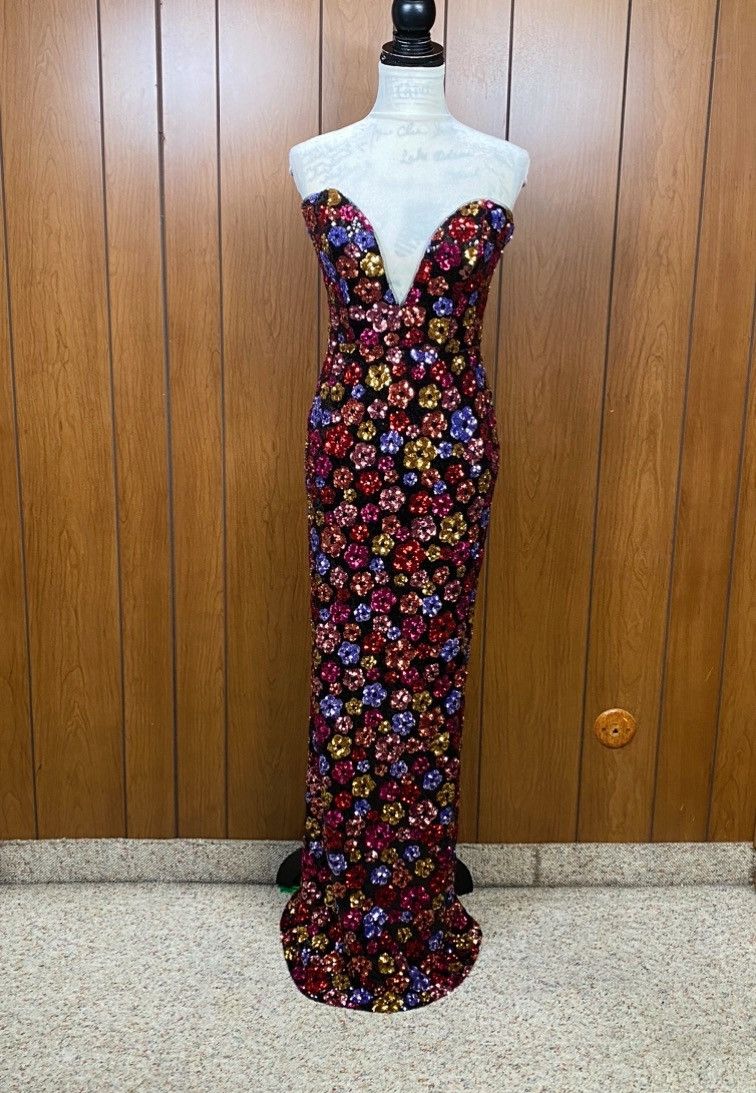 Marchesa Marchesa Notte Strapless Floral Sequin Column Gown size 6 Size M / US 6-8 / IT 42-44 - 4 Thumbnail