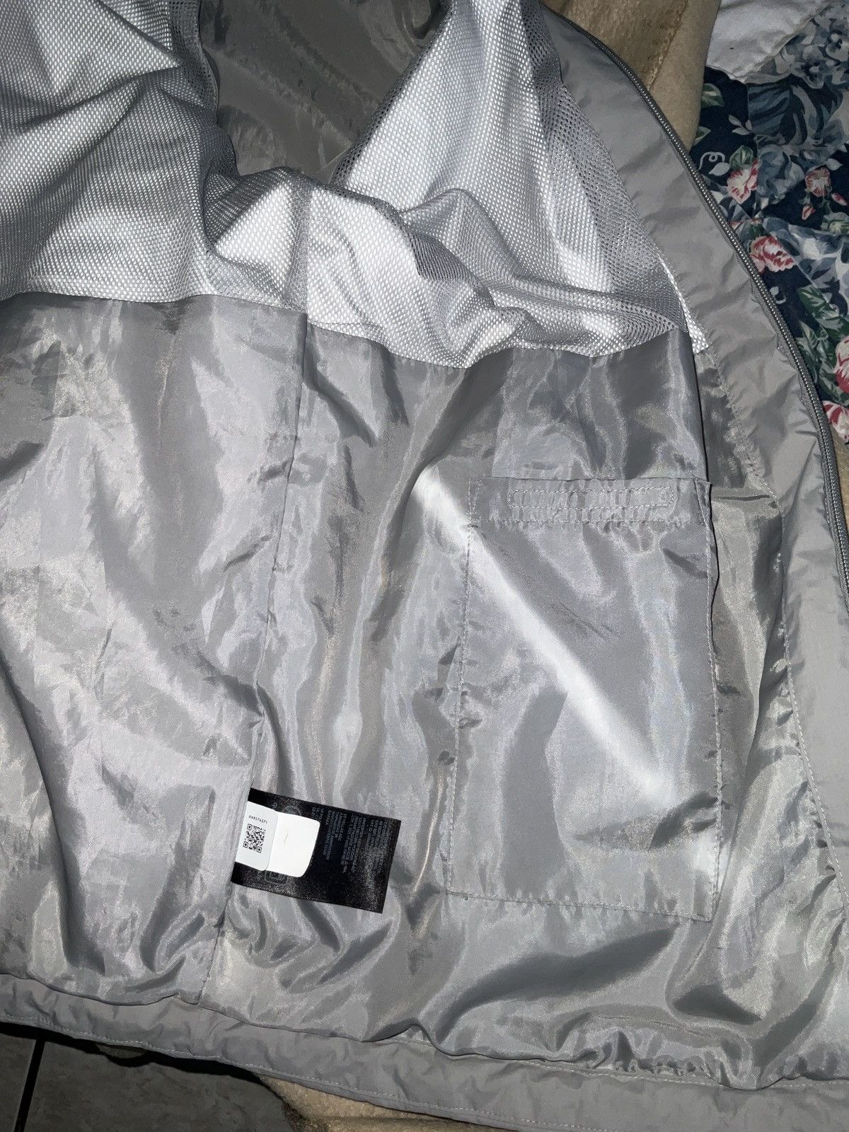 The North Face THE NORTH FACE Men's Waterproof Antora Rain Hoodie Size US XL / EU 56 / 4 - 3 Thumbnail