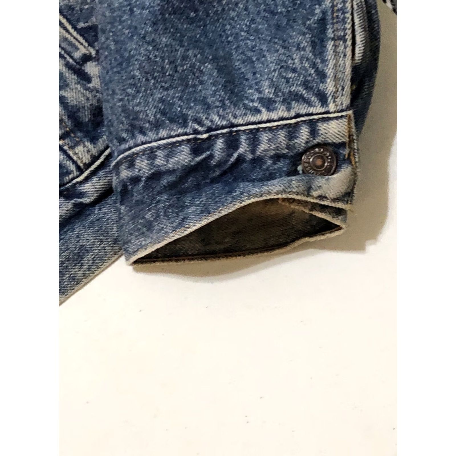 Levi's VINTAGE Levi's Trucker Denim Jacket 70411 0816 Flannel Lined Mens 44 Blue 80s USA Jacket Mens 44 Levi's Trucker 80s USA Blue Jacket Size US S / EU 44-46 / 1 - 5 Thumbnail