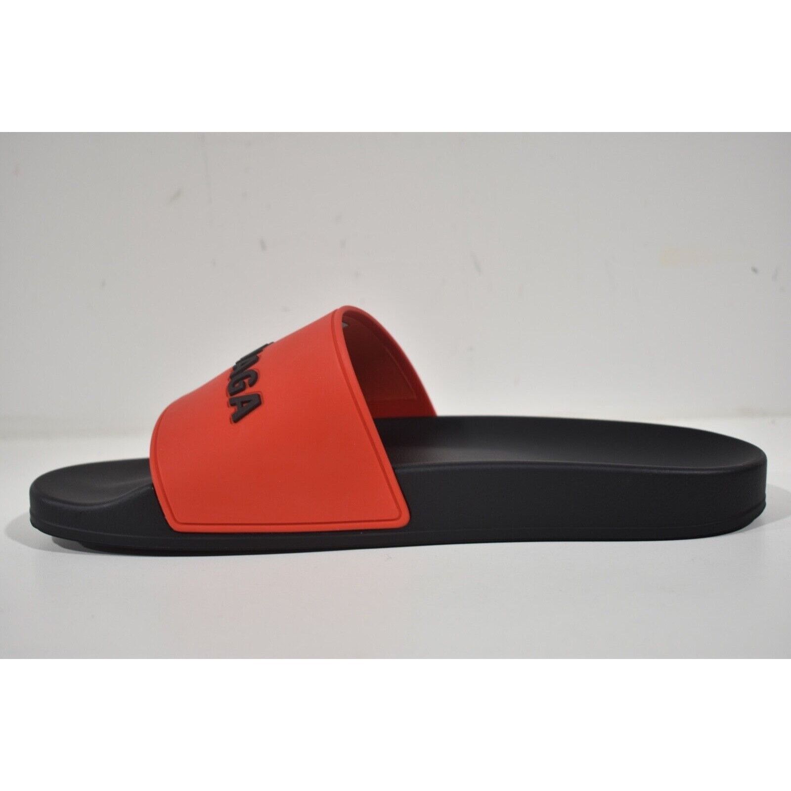 Balenciaga Balenciaga Rubber Slide Pool Sandal Flip Flop Flat 45 12 Size US 12 / EU 45 - 9 Thumbnail