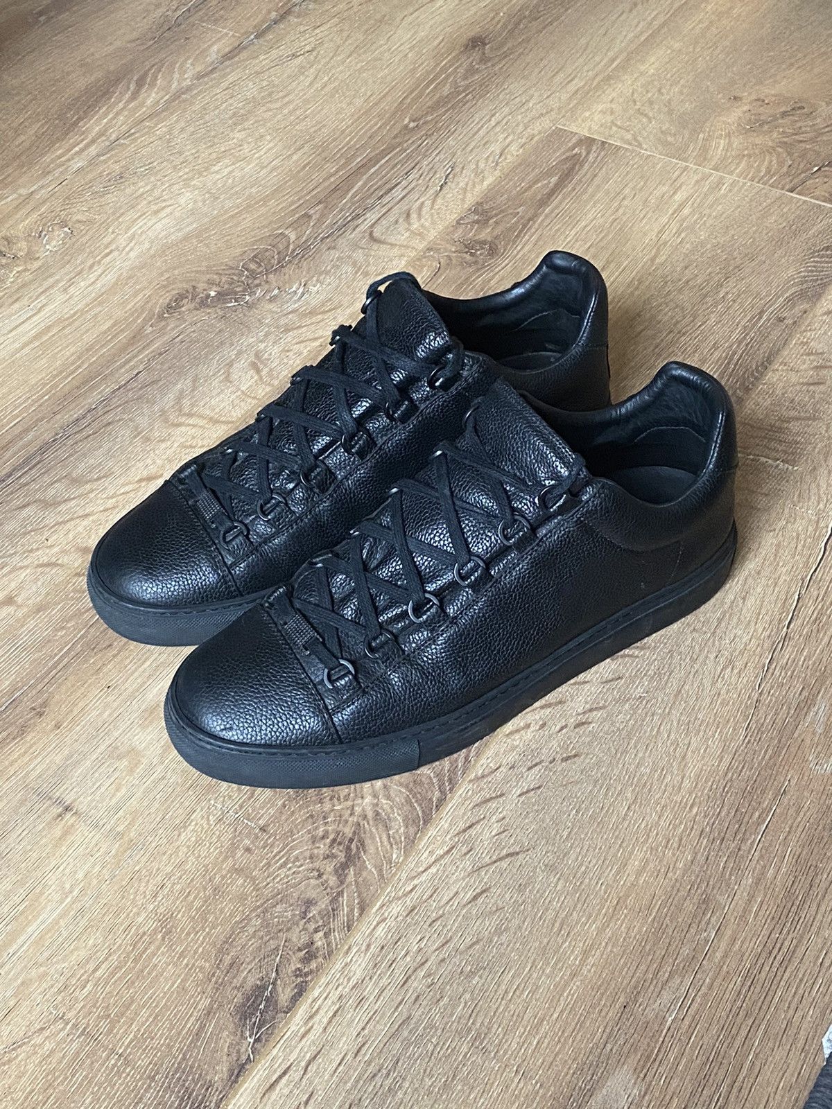 Balenciaga Balenciaga Arena Low Black Pebbled Leather – Size 42 (US9.5) Size US 9.5 / EU 42-43 - 3 Thumbnail