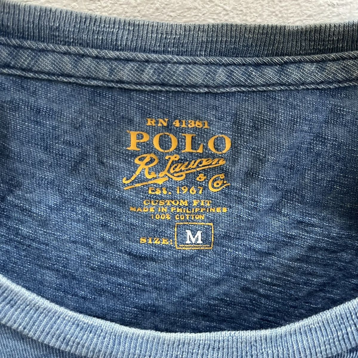Polo Ralph Lauren 🔥 Polo Ralph Lauren ‘ Surf Shop Montauk Hwy’ Tees Size US M / EU 48-50 / 2 - 8 Thumbnail