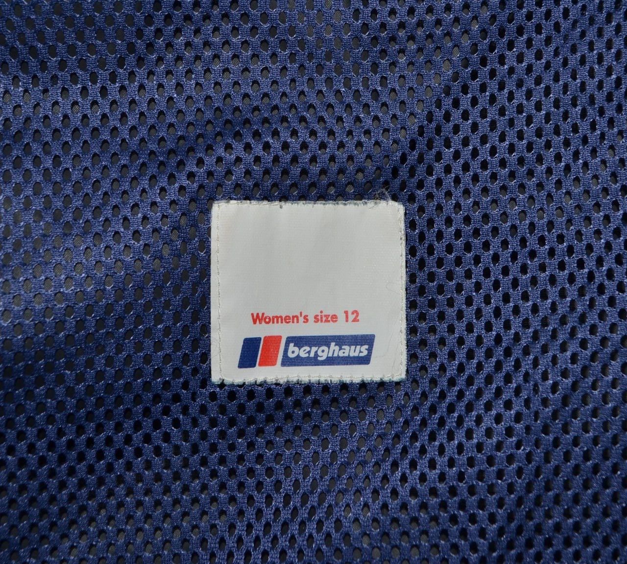 Berghaus × Vintage Vintage Berghaus Gore-Tex Jacket Windbreaker Women’s Size 12 Size L / US 10 / IT 46 - 18 Thumbnail