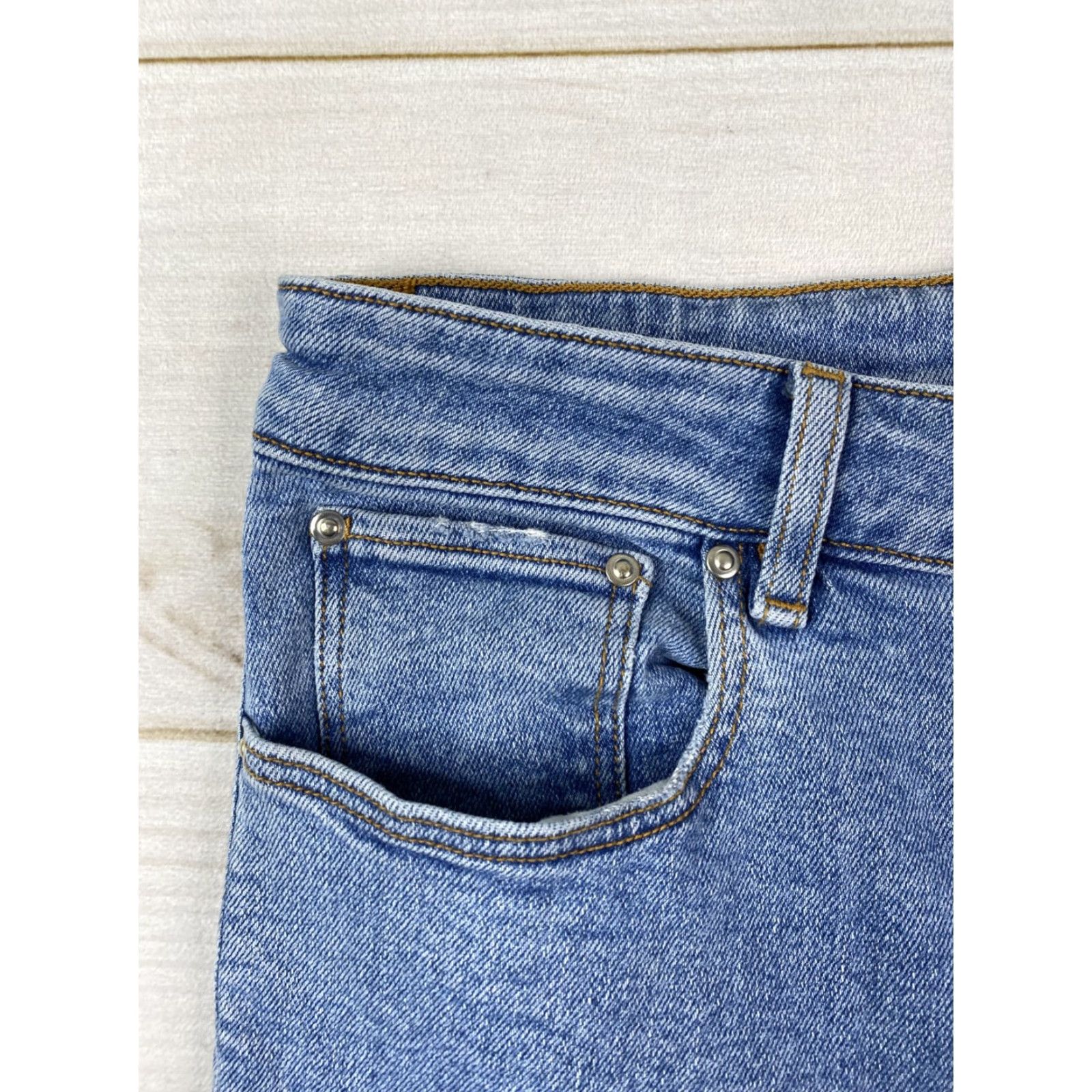 Asos ASOS Design Mens Jeans Size 32X38 Skinny Leg Stretch Denim Distressed Light Wash Size US 32 / EU 48 - 3 Thumbnail