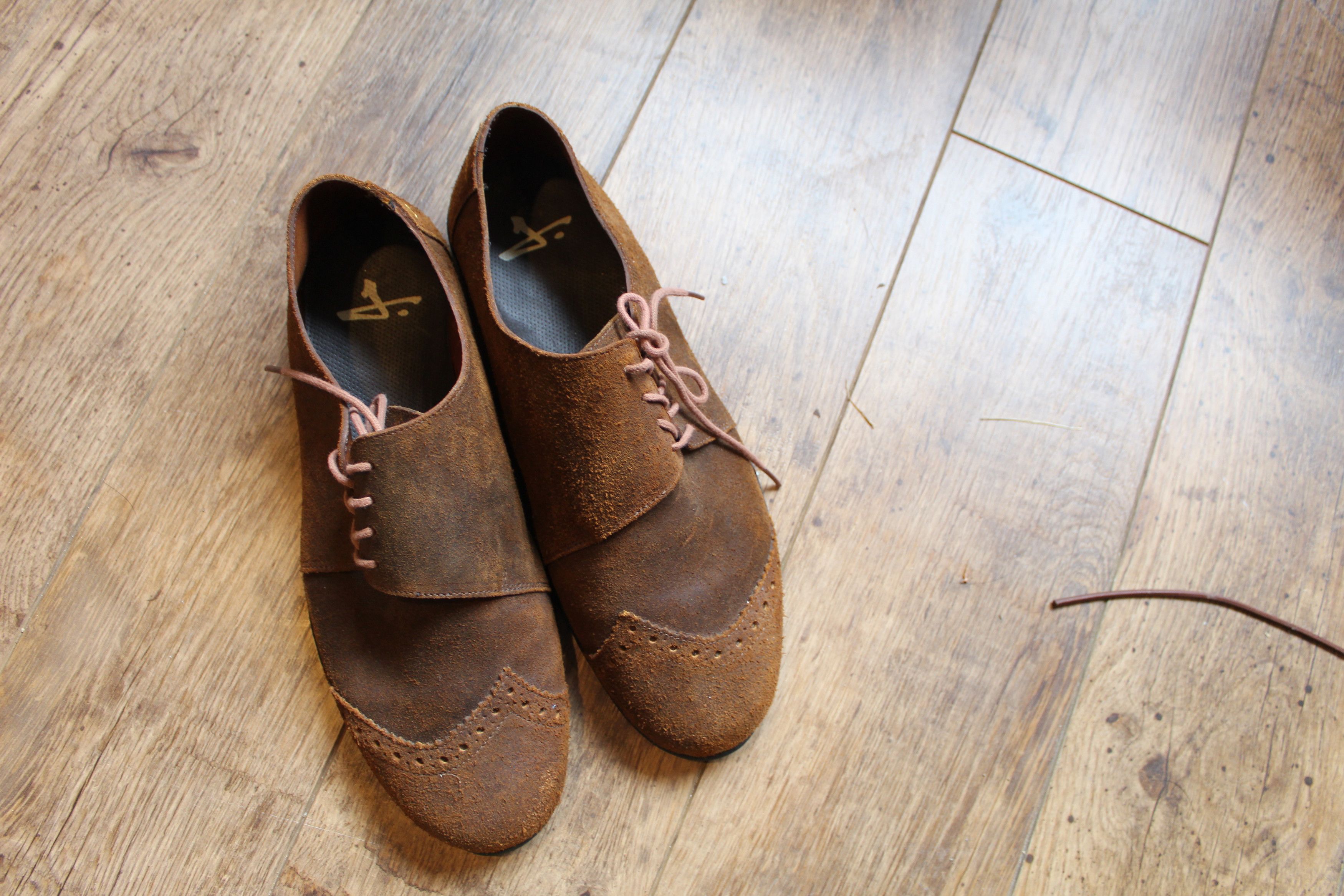 J Shoes “Twisted” Brogue — Season 1 (2003, One-of-One) Size US 10.5 / EU 43-44 - 1 Thumbnail