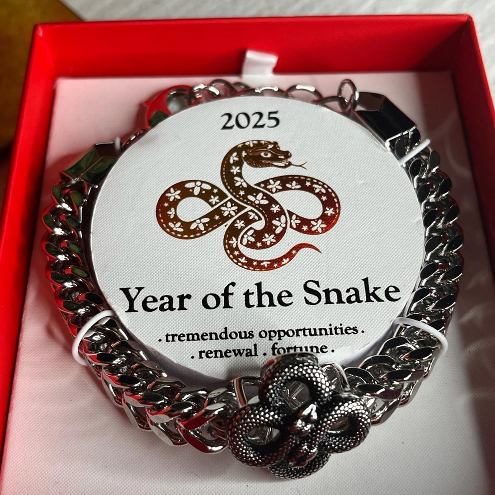 Designer Year Of The Snake Chain Link Bracelet NWT Size ONE SIZE - 3 Thumbnail