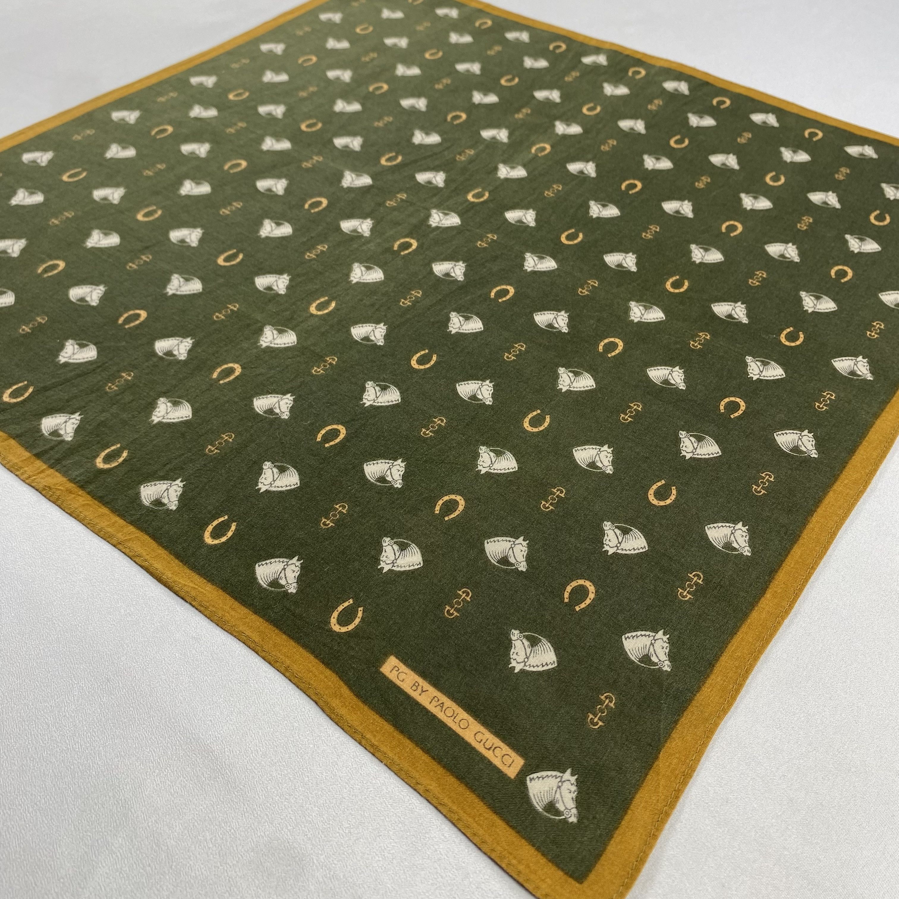 Paolo Gucci × Vintage Paolo Gucci Handkerchief / Neckerchief / Bandana-P1828 Size ONE SIZE - 2 Thumbnail