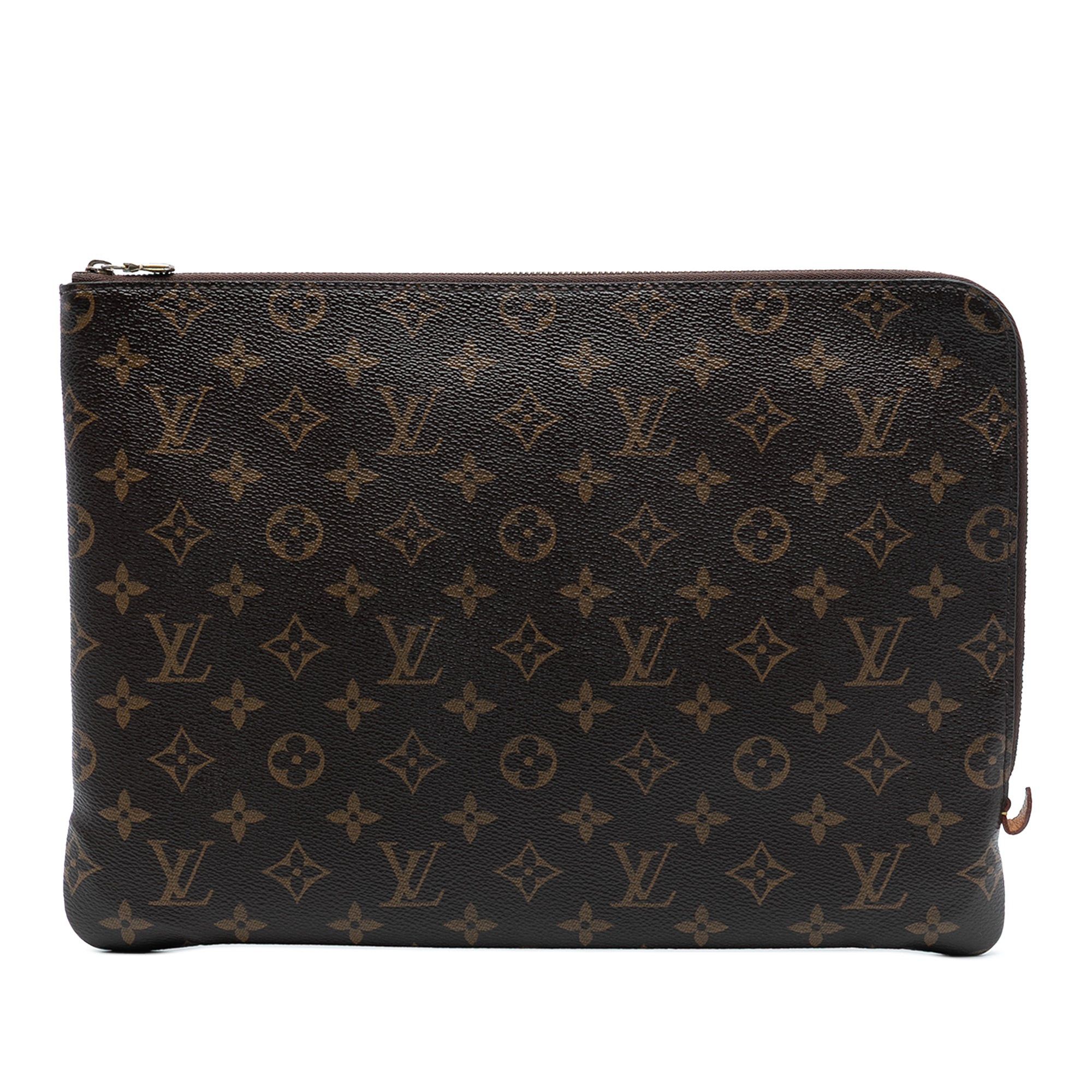 Louis Vuitton Monogram Etui Voyage MM Size ONE SIZE - 1 Thumbnail