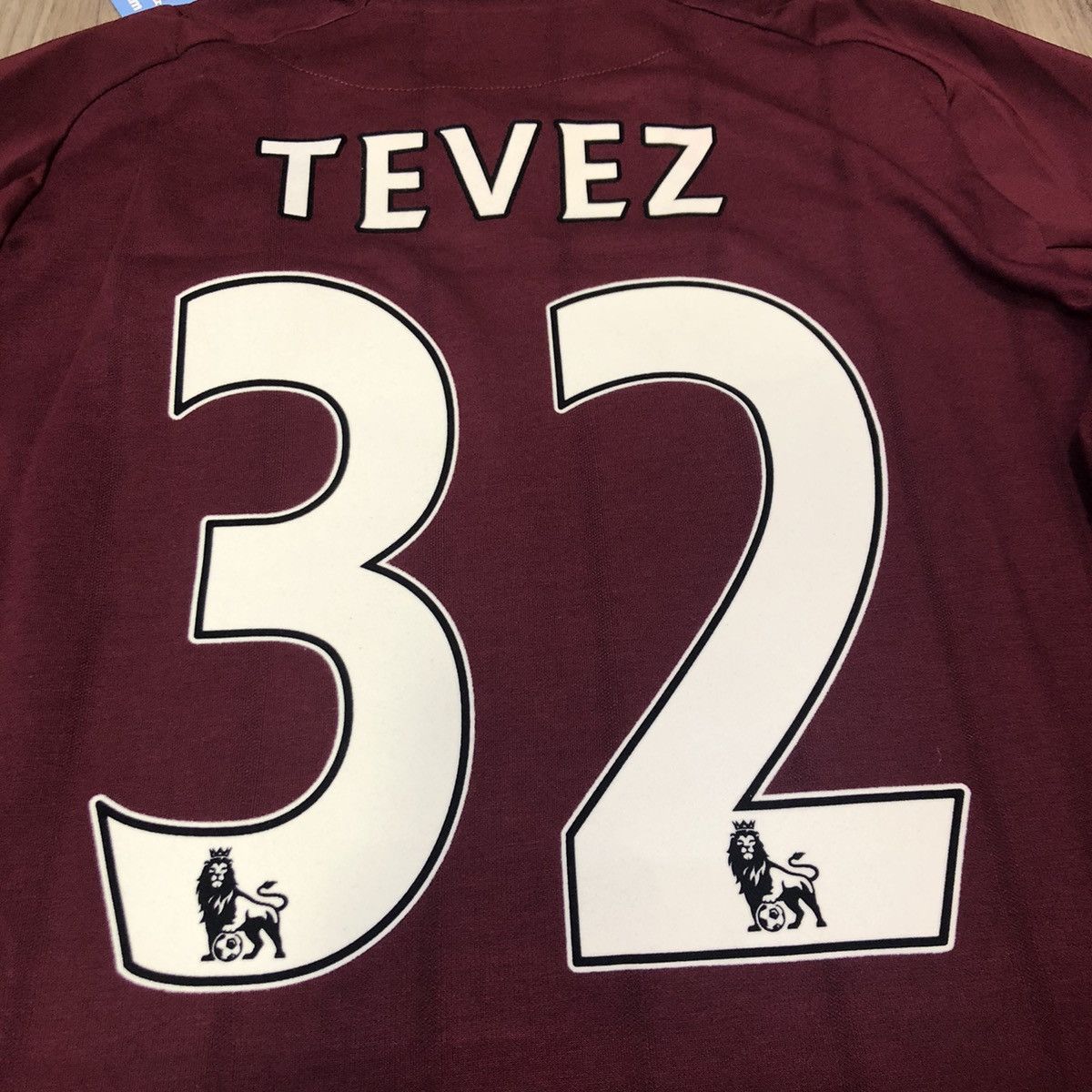 Umbro Manchester City 12/13 away shirt #32 Tevez (Bnwt) Size US XL / EU 56 / 4 - 5 Thumbnail