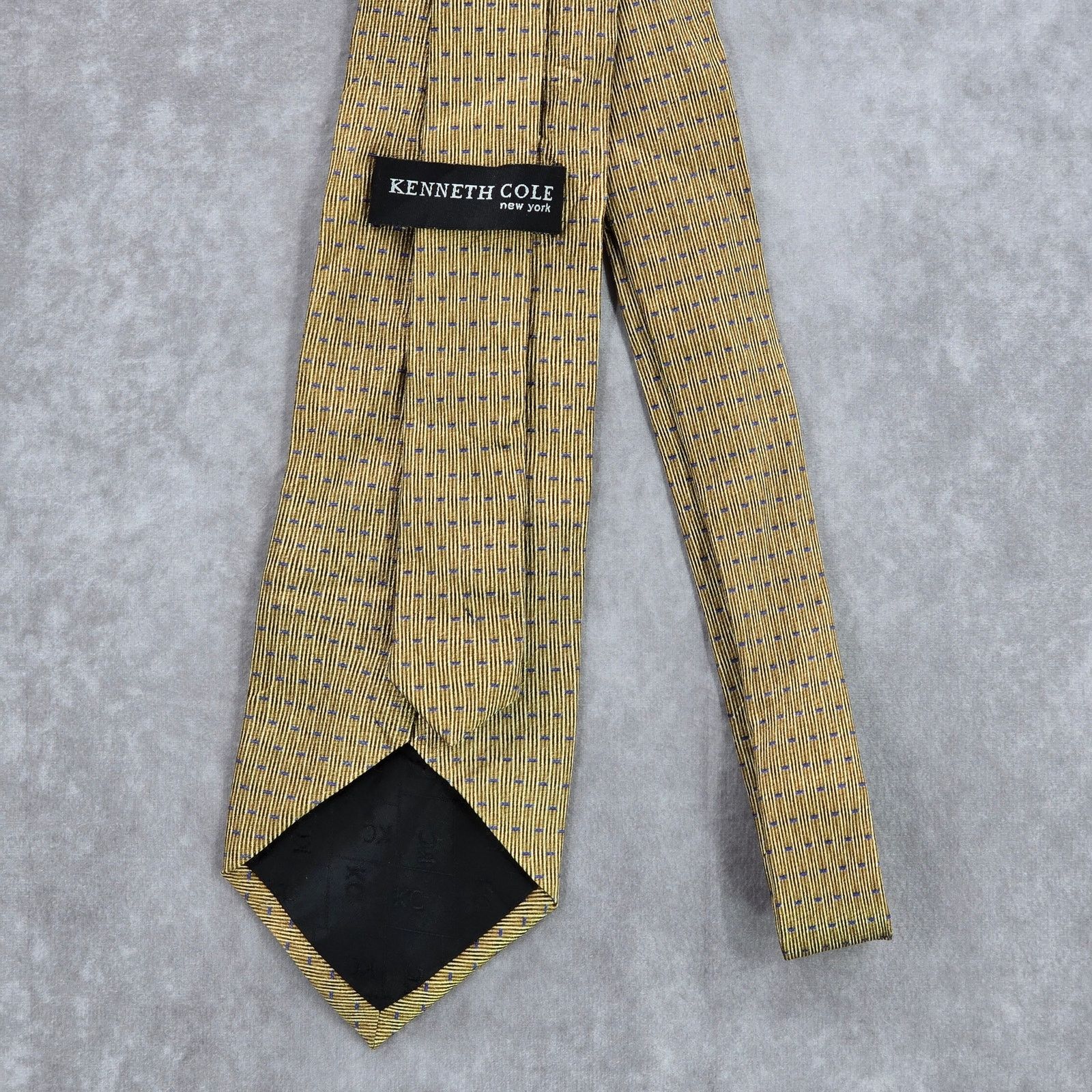 Other Kenneth Cole New York Gold Geometric 100% Silk Neck Tie Size 28 - 3 Thumbnail
