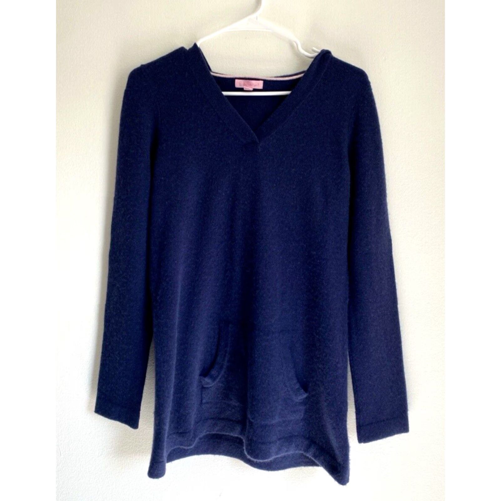 Lilly Pulitzer VINTAGE Lilly Pulitzer Women's Sweater Hooded Pullover Cashmere Navy S Shirt Mens Womens Boys Girls Size S / US 4 / IT 40 - 2 Thumbnail