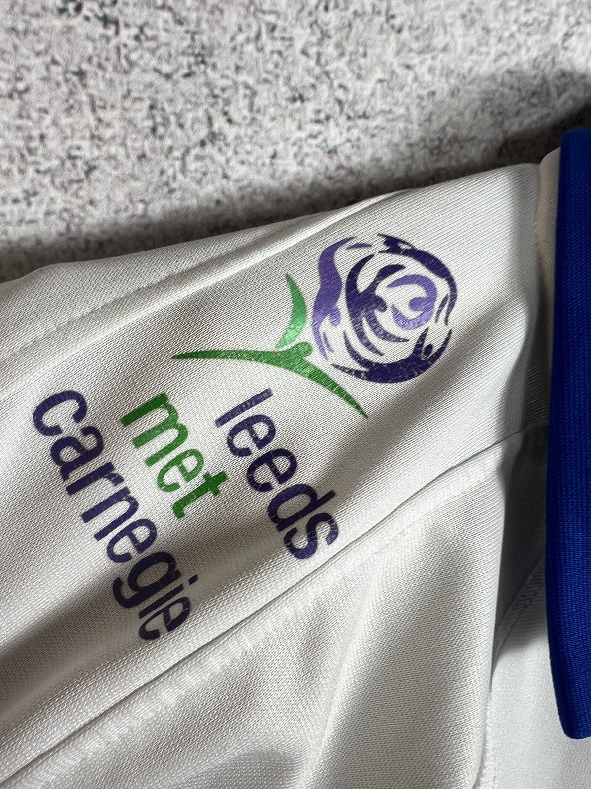 Vintage Vintage Leeds Rhinos Signed Team Patric Rugby Jersey Shirt Size US L / EU 52-54 / 3 - 8 Thumbnail