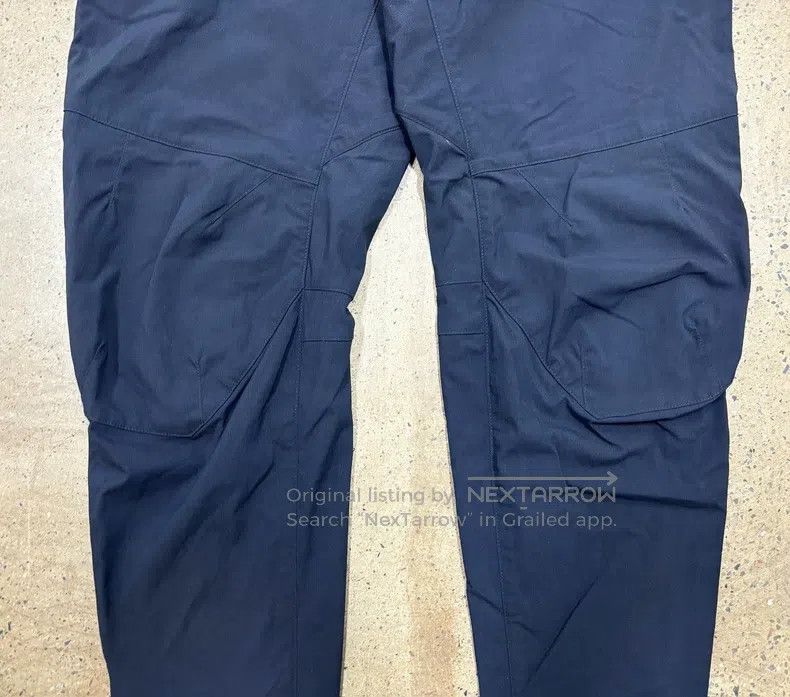 Acronym Acronym size S pants Size US 39 - 7 Thumbnail
