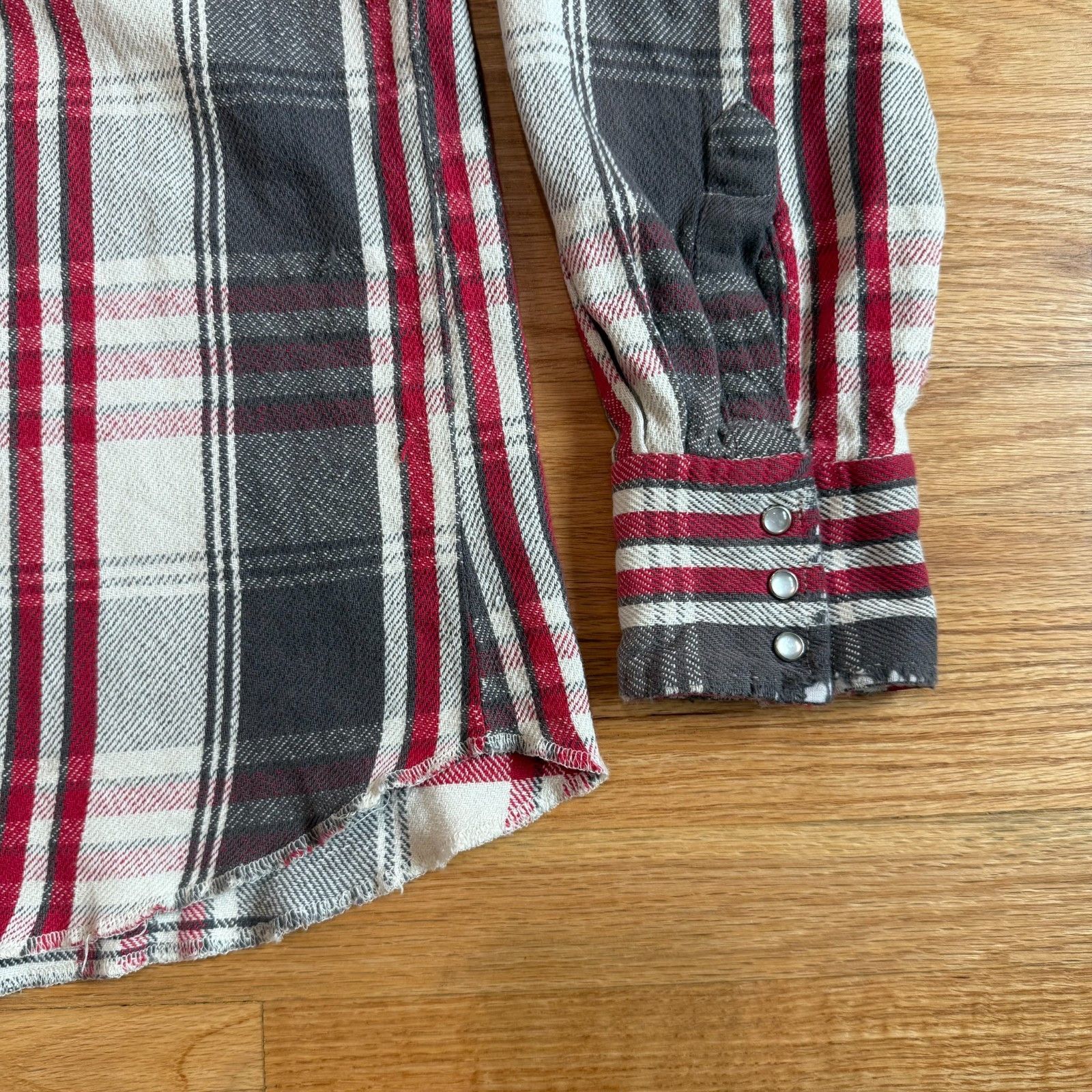 Wrangler Vintage Distressed Wrangler Plaid Flannel Shirt Size US M / EU 48-50 / 2 - 9 Thumbnail